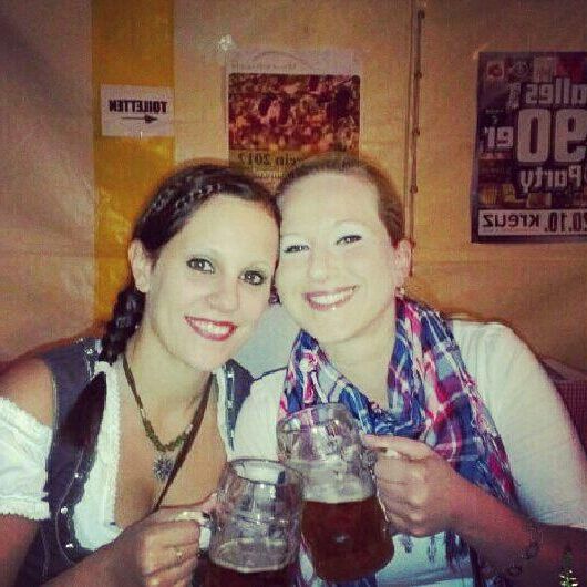Dirndl Schlampen