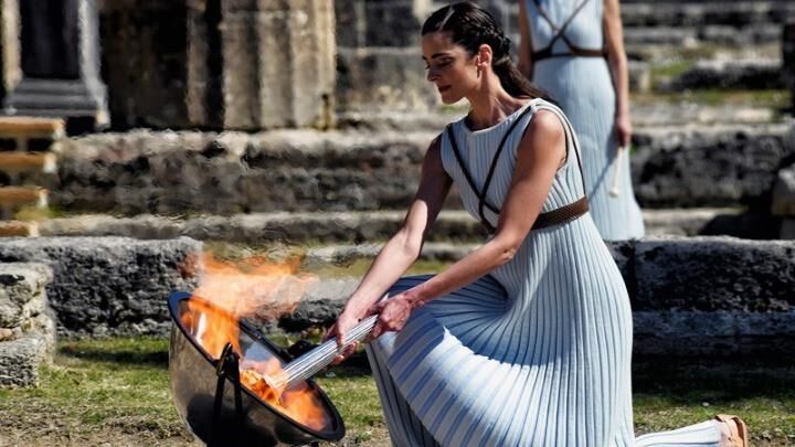 La cérémonie grecque de la flamme olympique