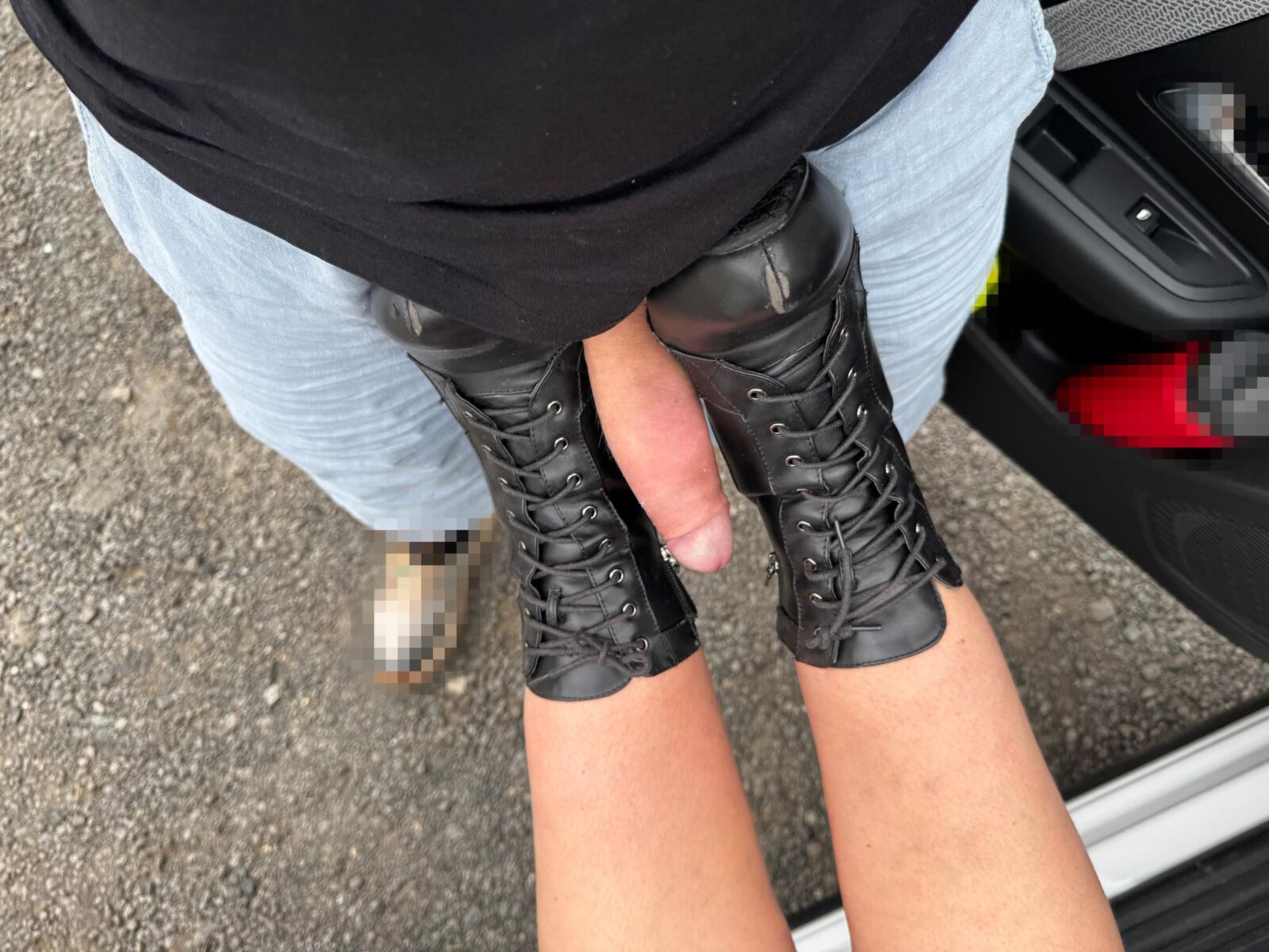 Job de botas al aire libre