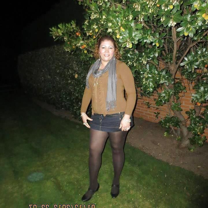 pantyhose latina mature non nude