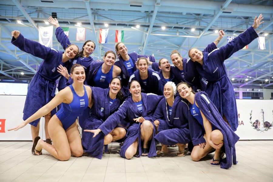 Équipe de polo grecque de femmes