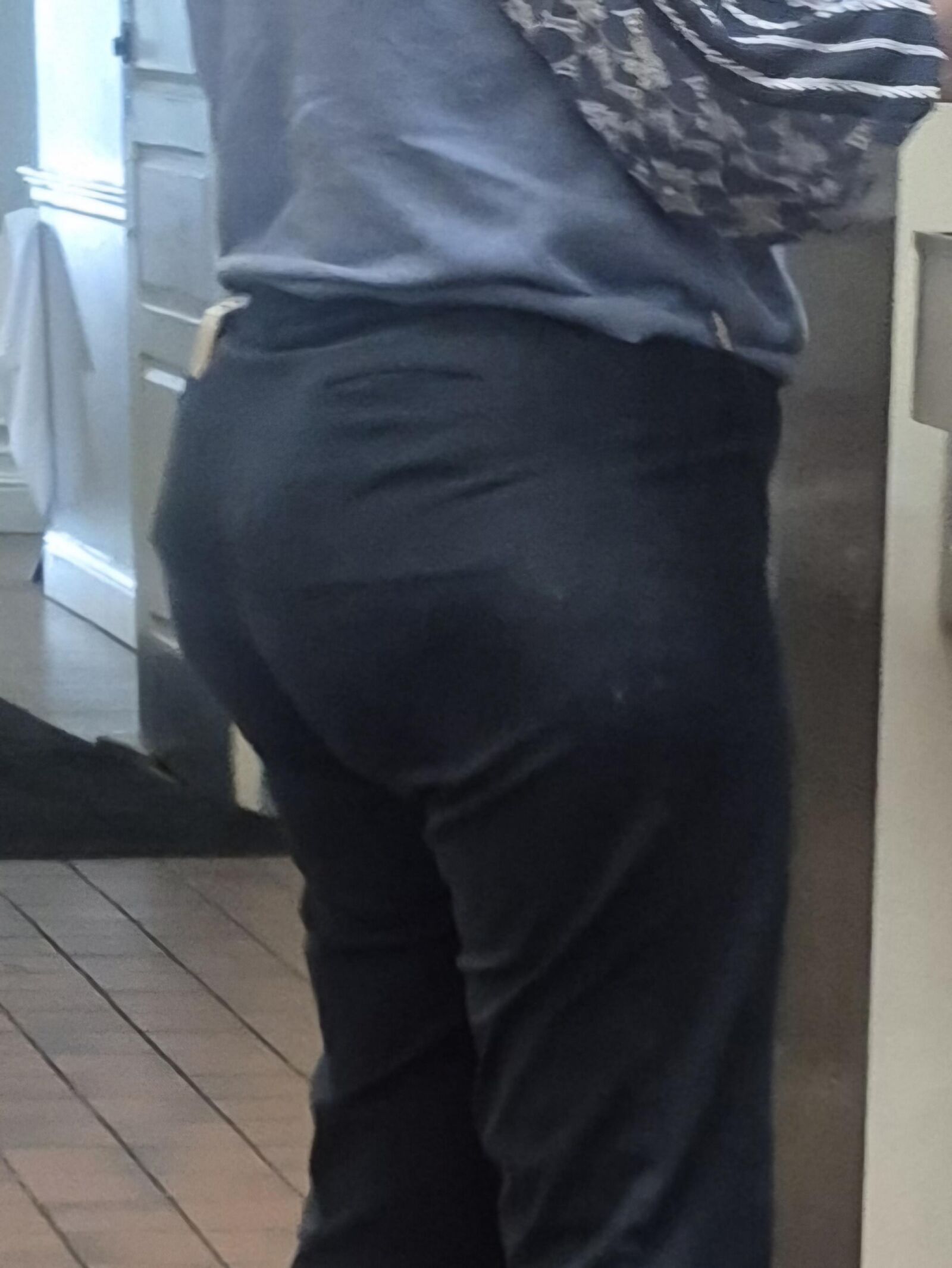 Travail incroyable Pawg Miryan
