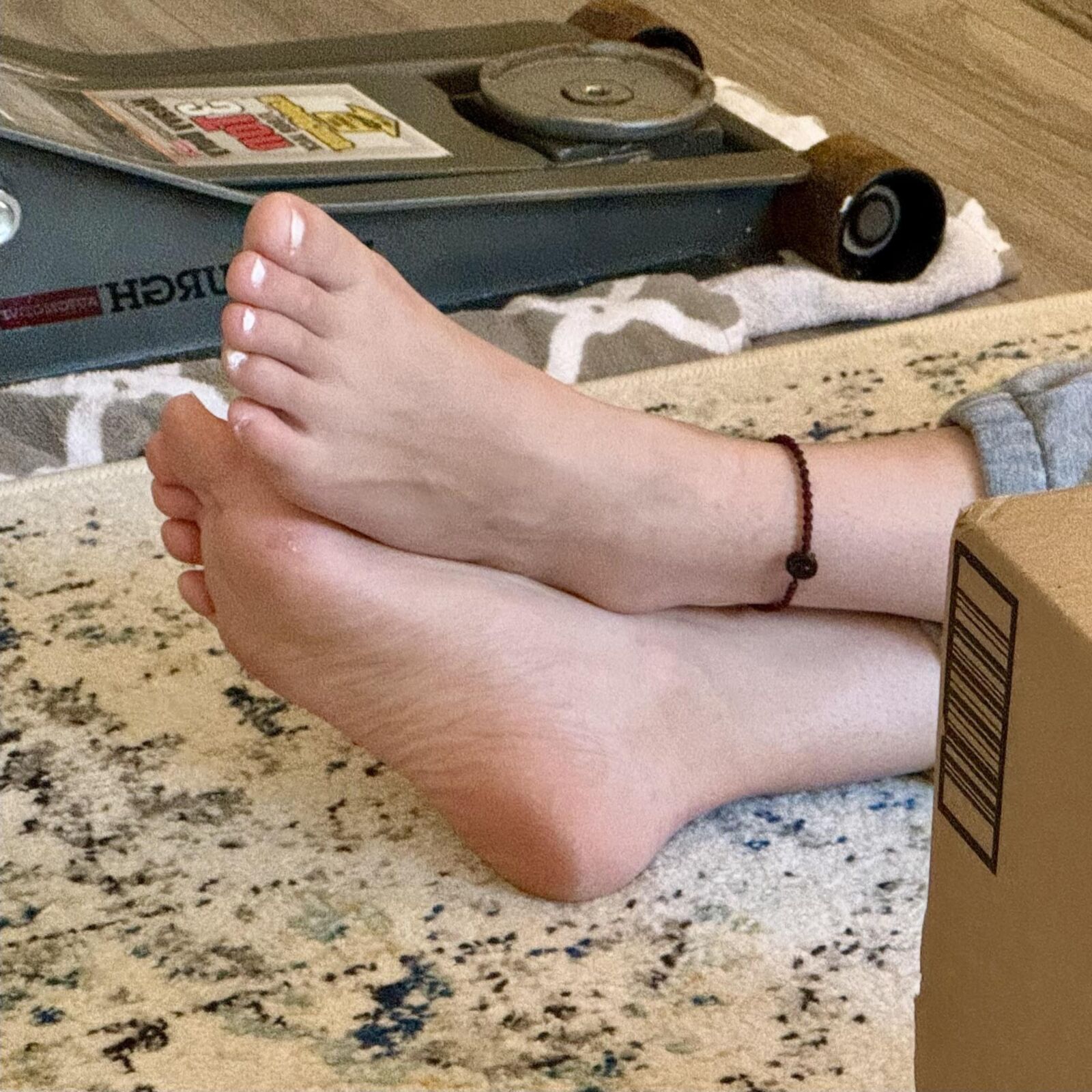 Wifes Best Friends Feet and Deds para homenagem e comentário