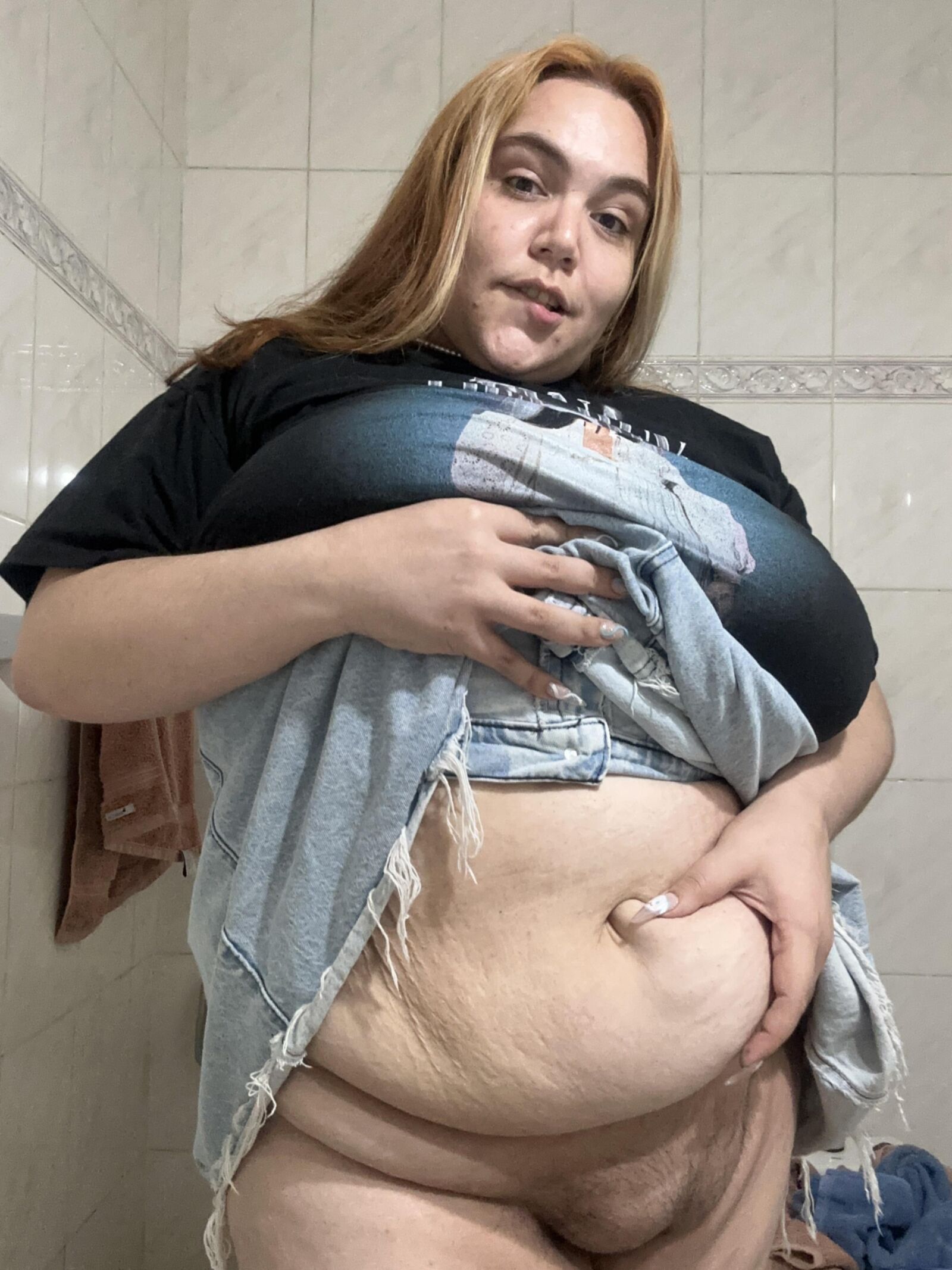 BBW Light Skin Latina Hairy Pussy Lola Brownie
