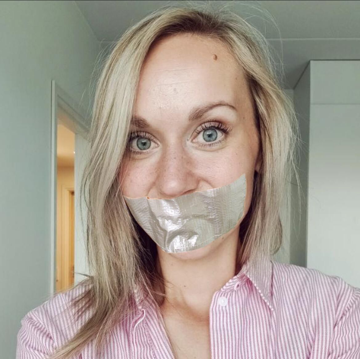 cinta amordazada