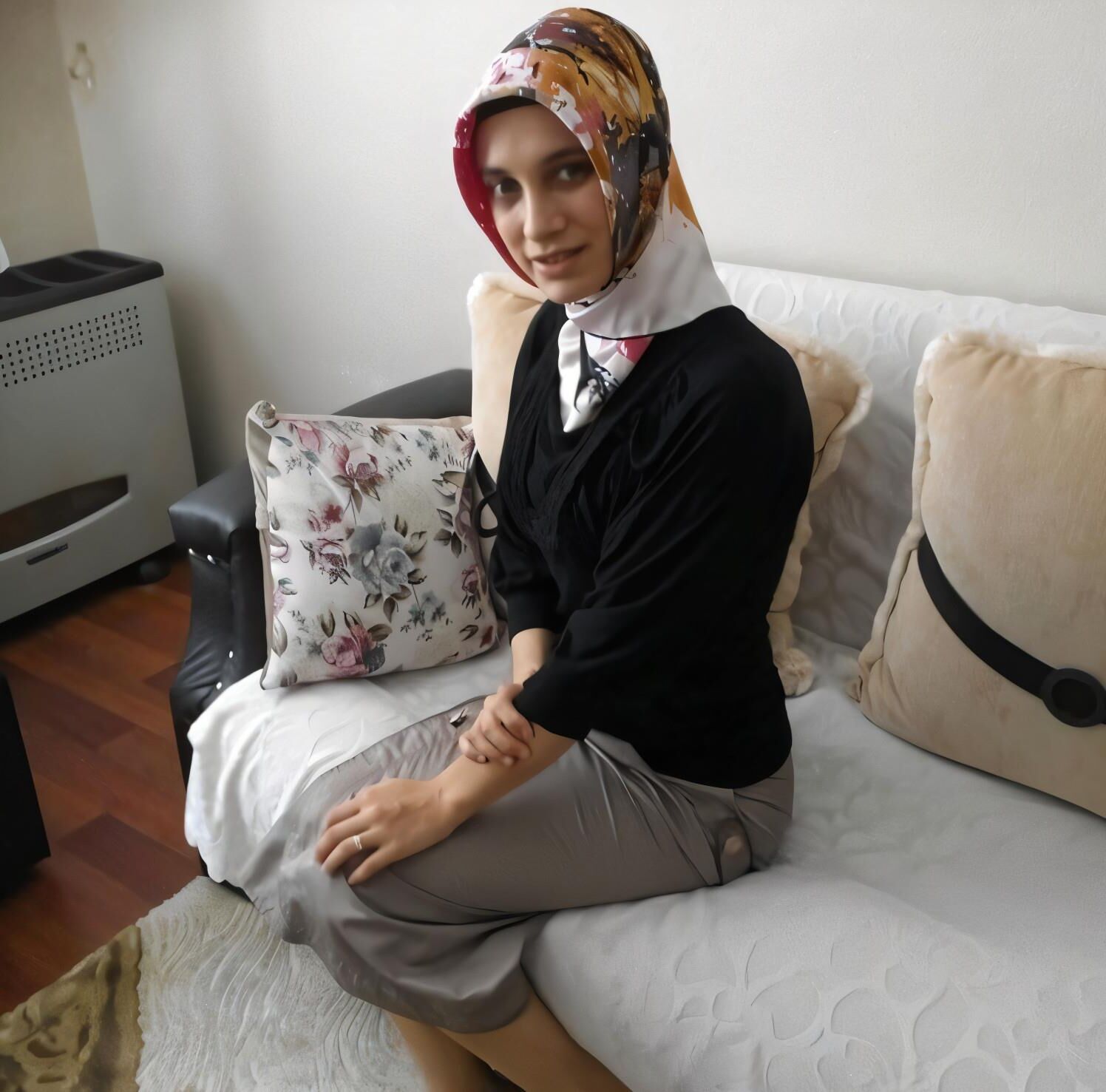 Vintage Turkish Hijab Sexsi Photo