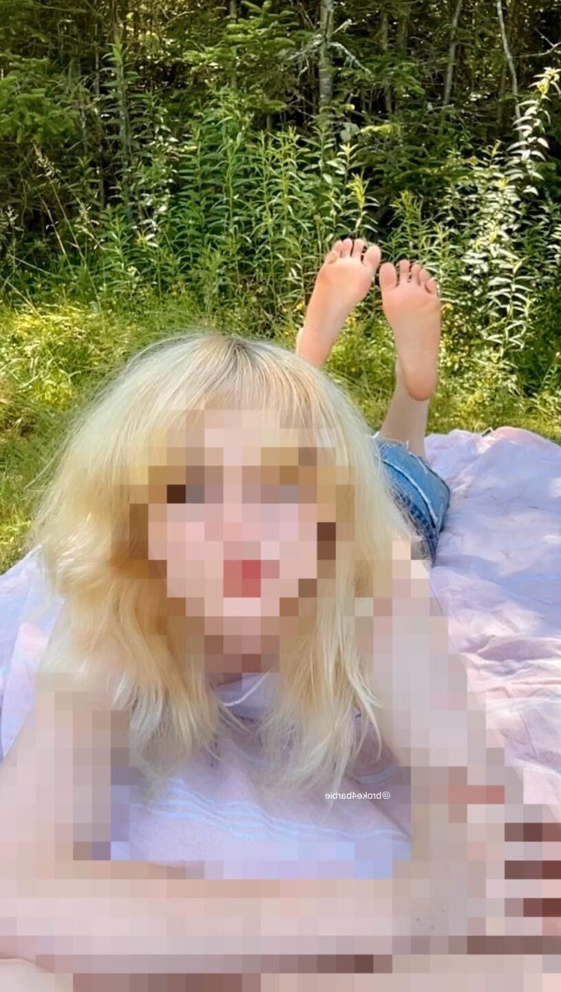 Barbie Blonde Engel Füße