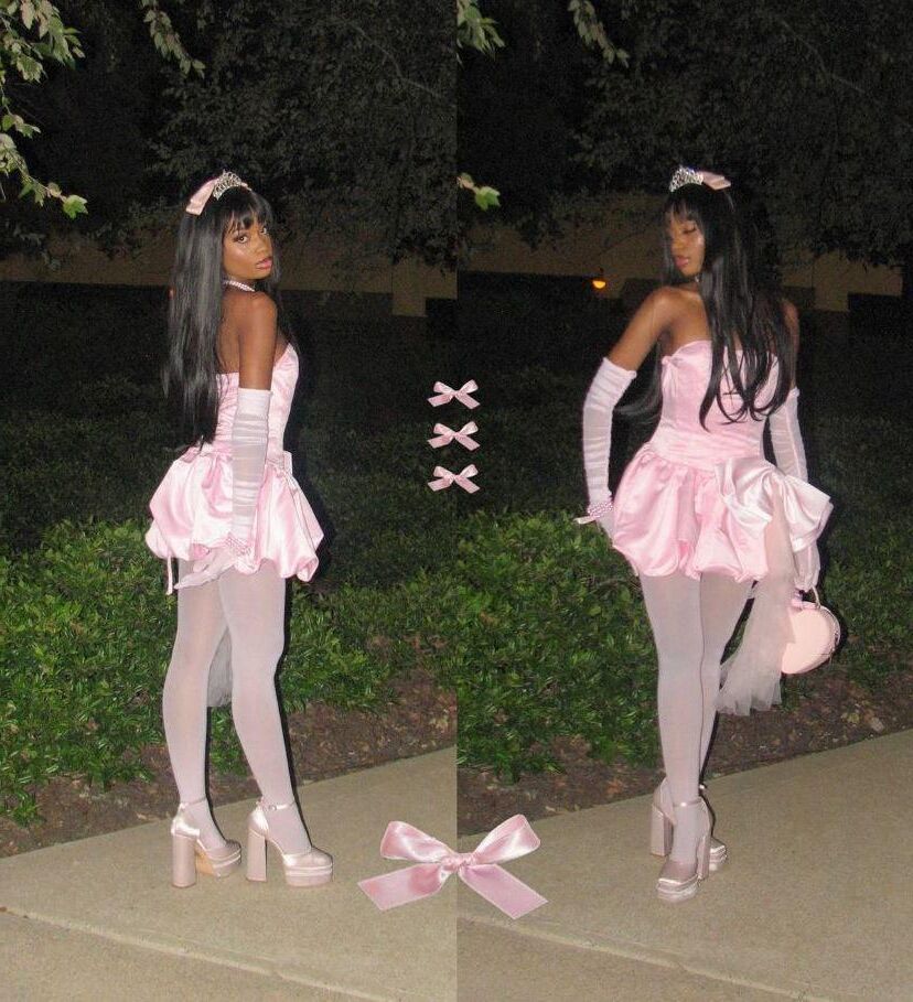 Ebony Pantyhose Beauties 