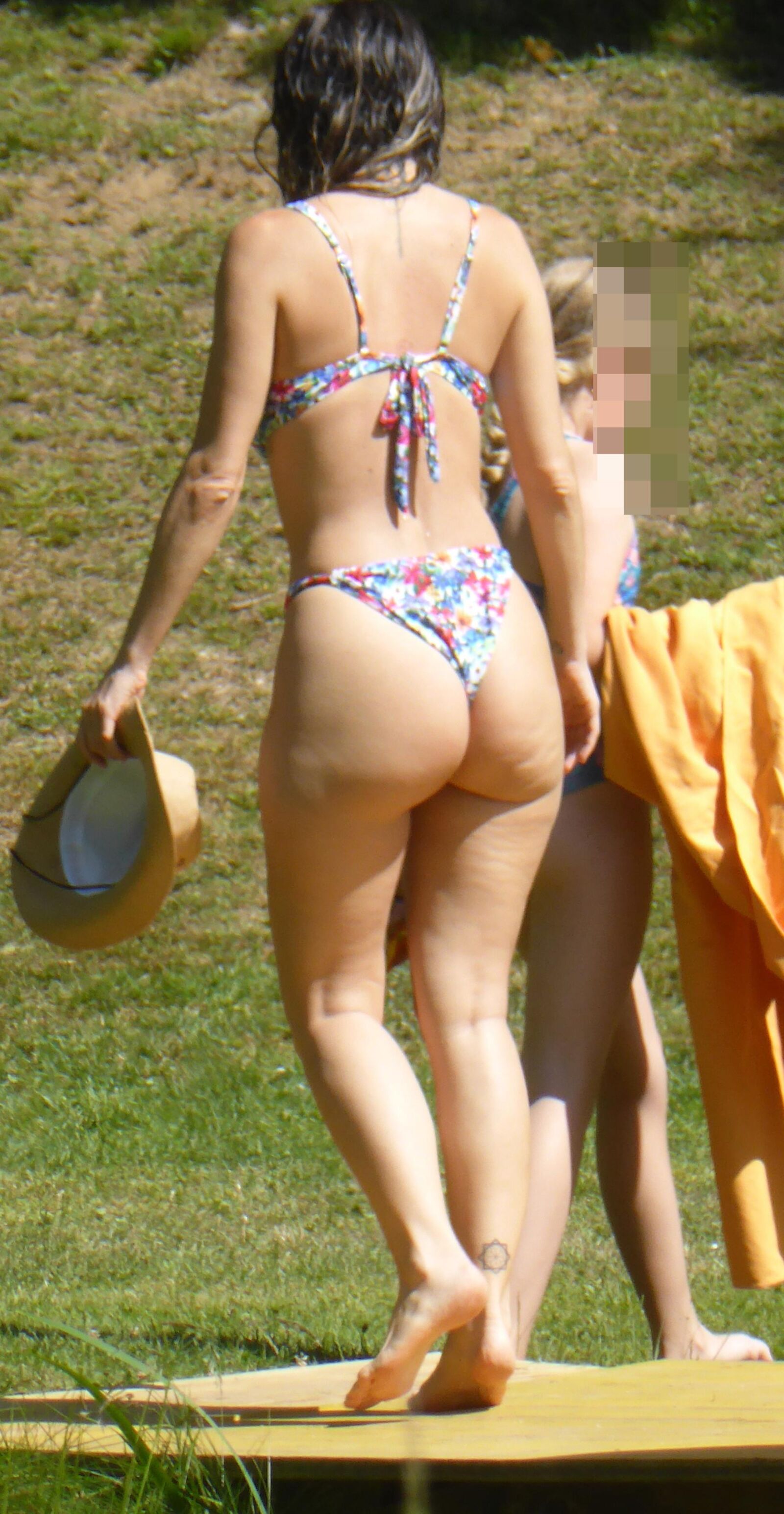Lago sincero pedazo de culo de bikini me alegró el día