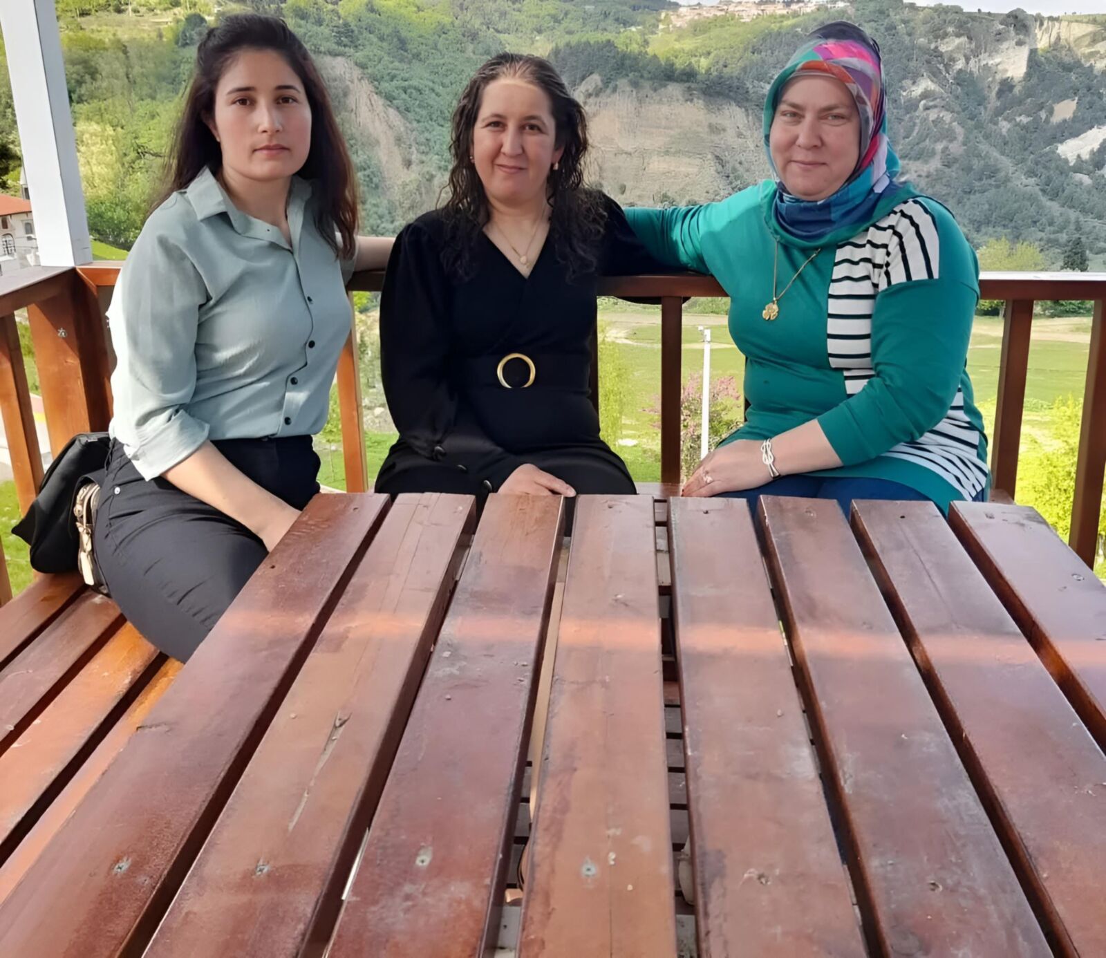 Türkische reife Dame Bild