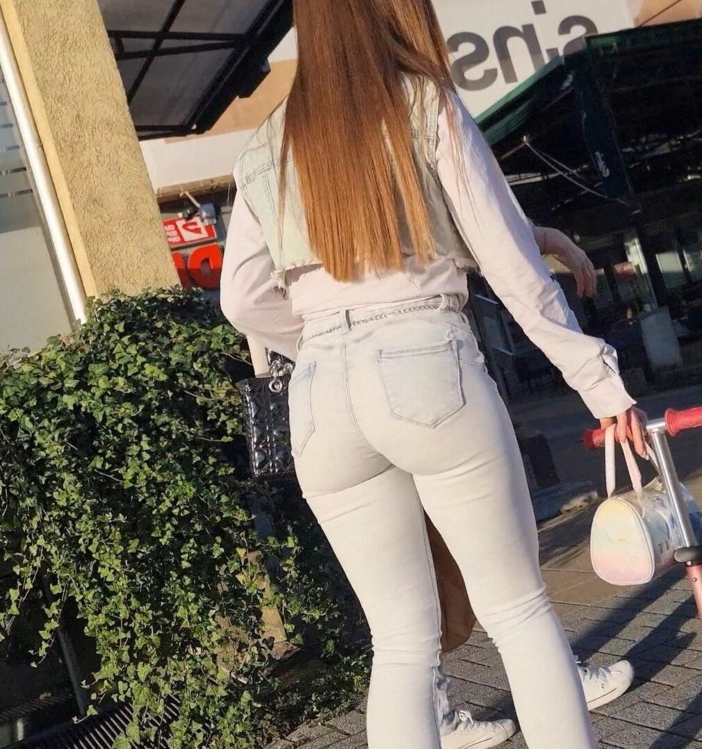 Ehrliche Mutter mit sexy Arsch
