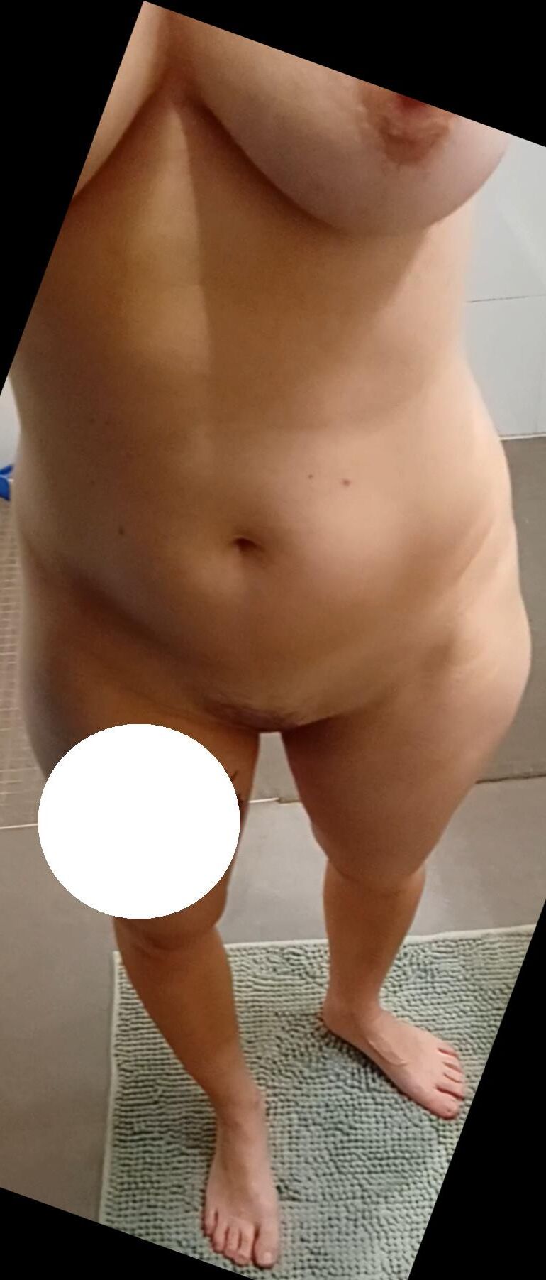 votre petite amie de la salle de bain candide Voyeur (partie)