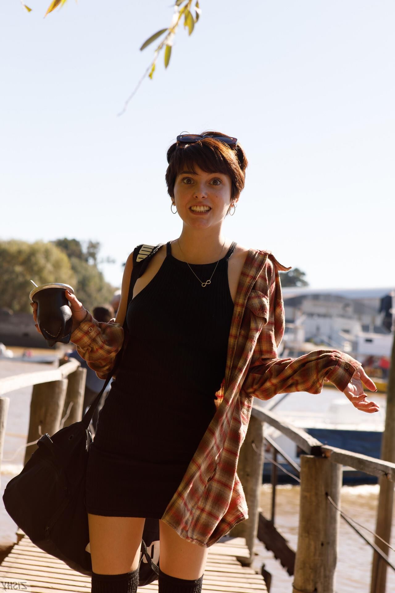 Miquela Dezza Nices voyages