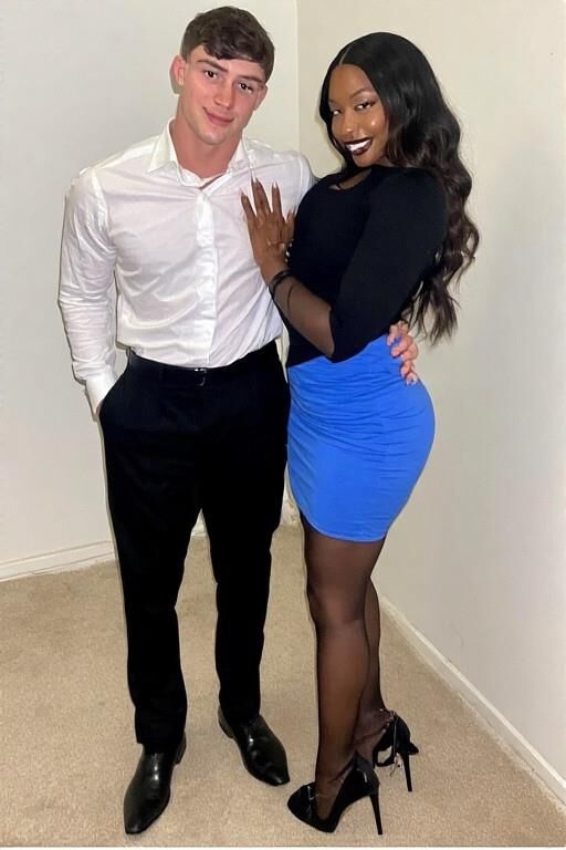 Black girl, white guy