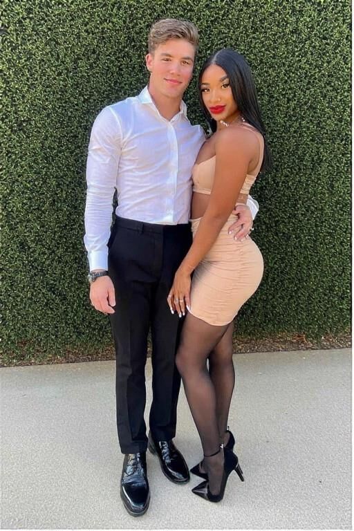 Black girl, white guy