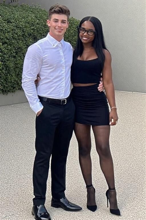 Black girl, white guy