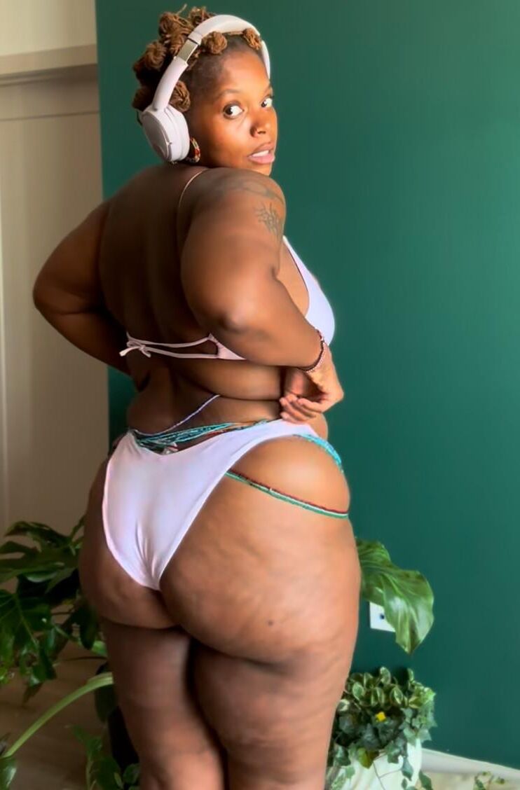 BBW йога цыпочка