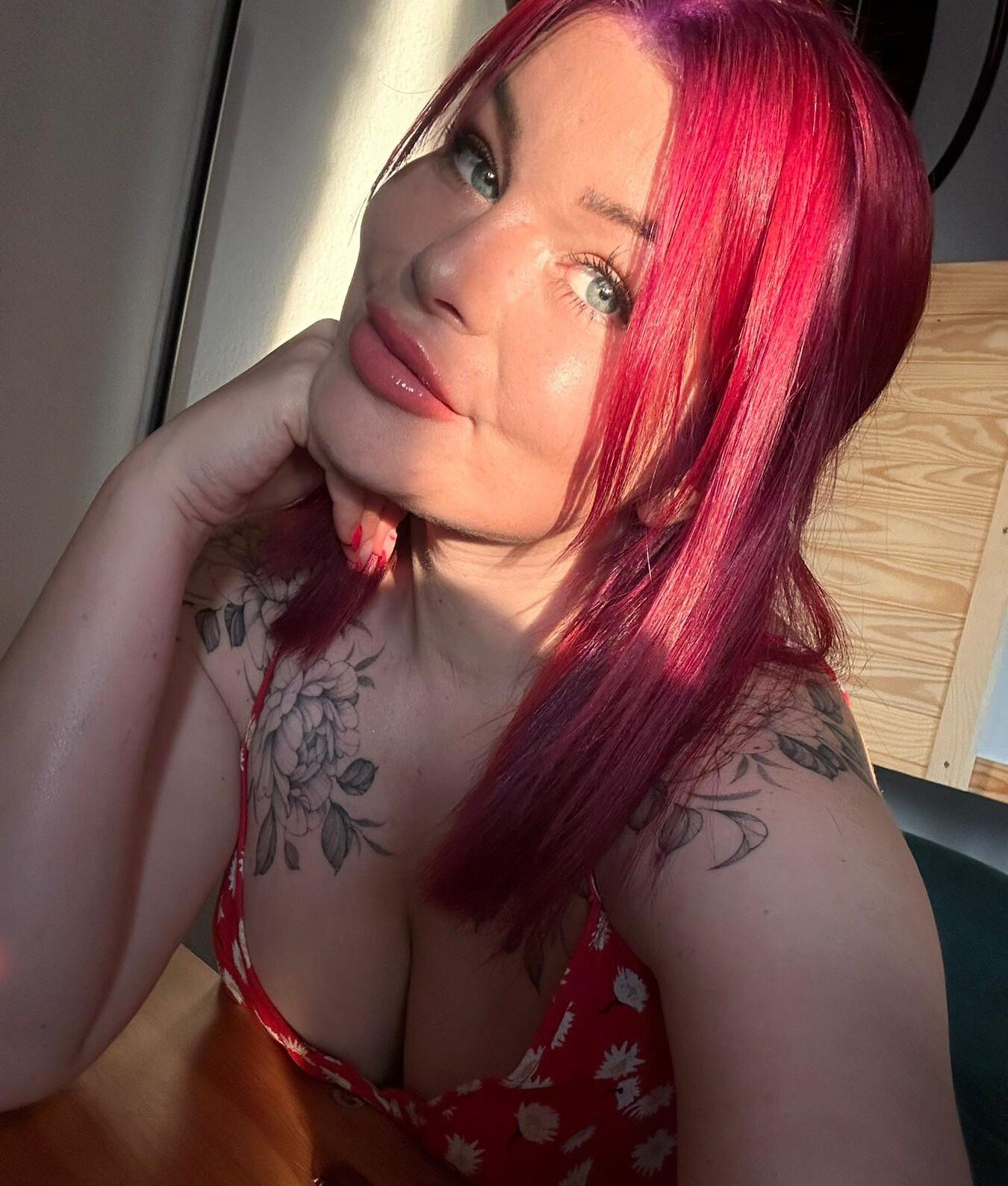 lilouluv big butt big tits redheadbeauty milf mixed hot shots