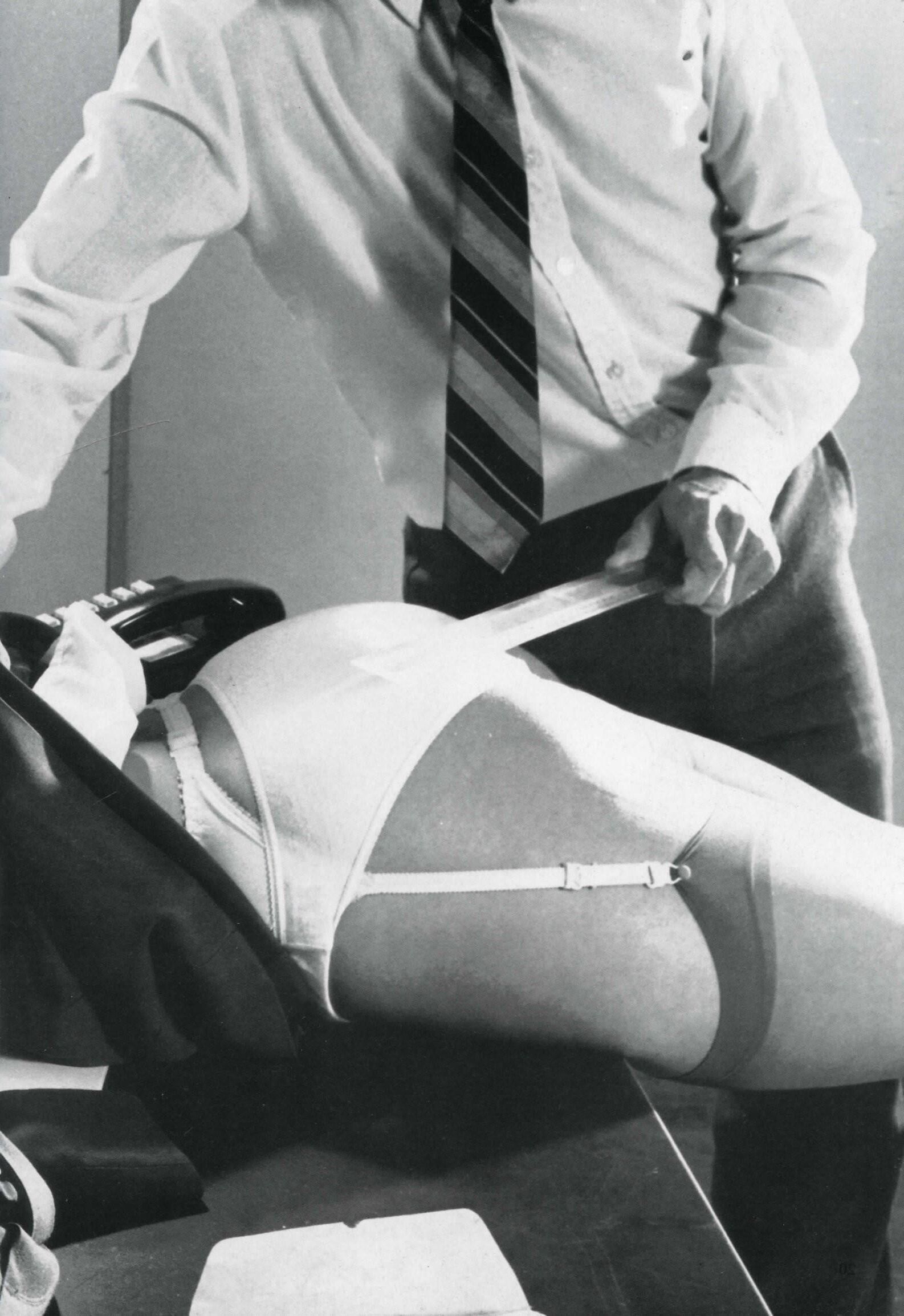Retro Spanking Uniform Girls Problem (vollständig)