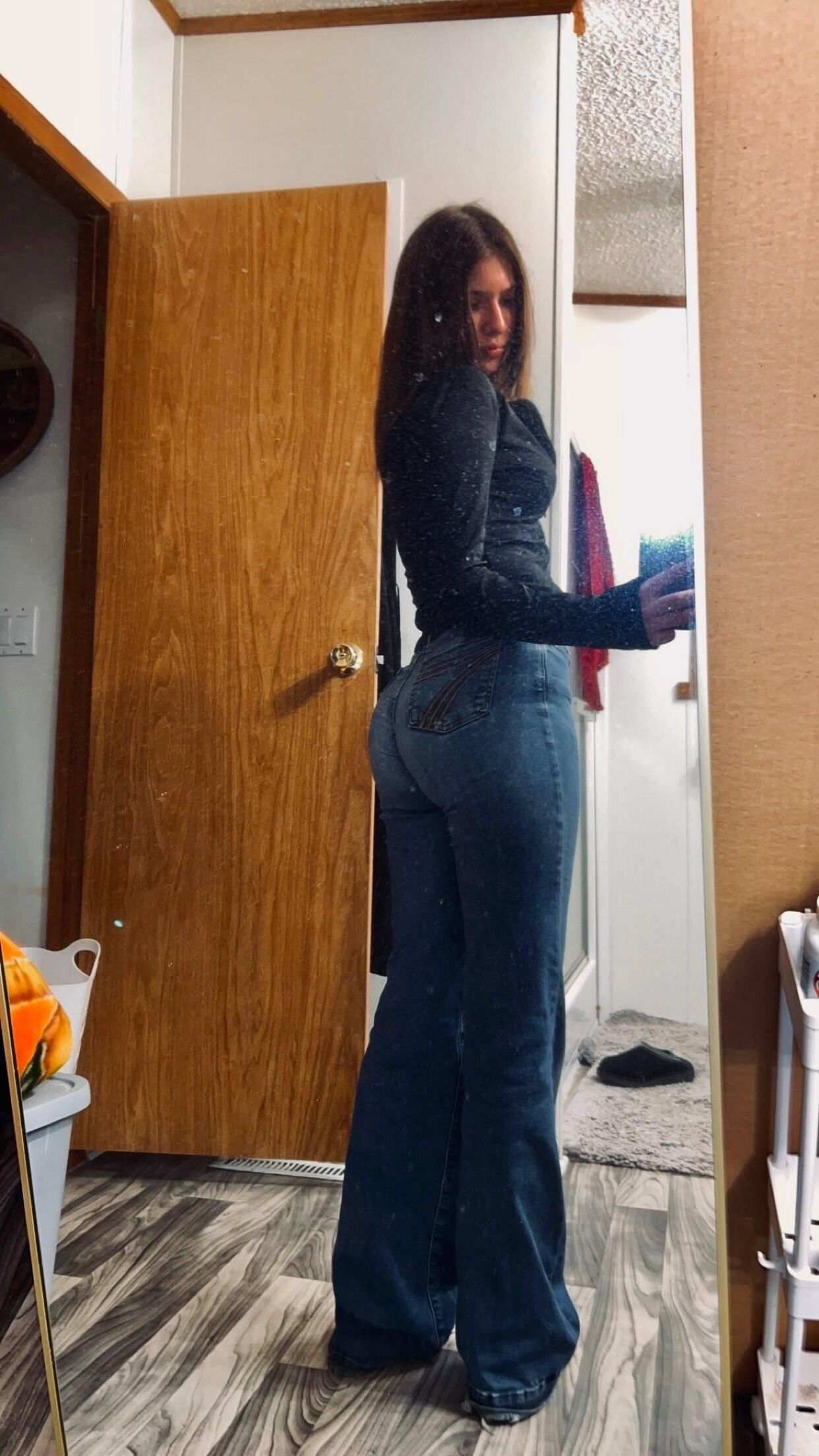 BBCの大学Snowbunny Pawg：Shilynn