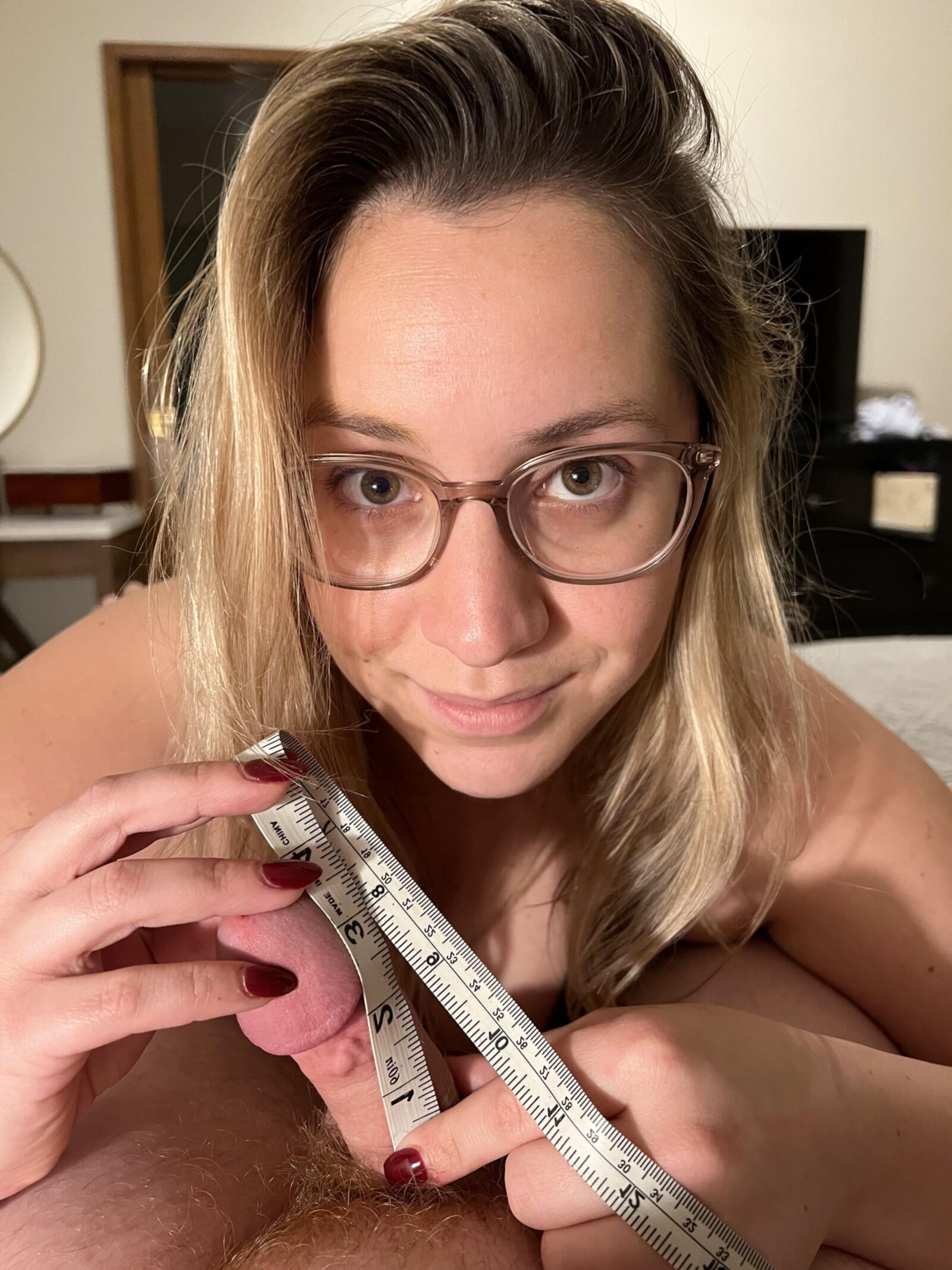 Vermieter, Dommes und Mutter in Laws Juli