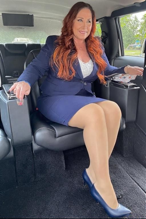 Wife's Limo Ride