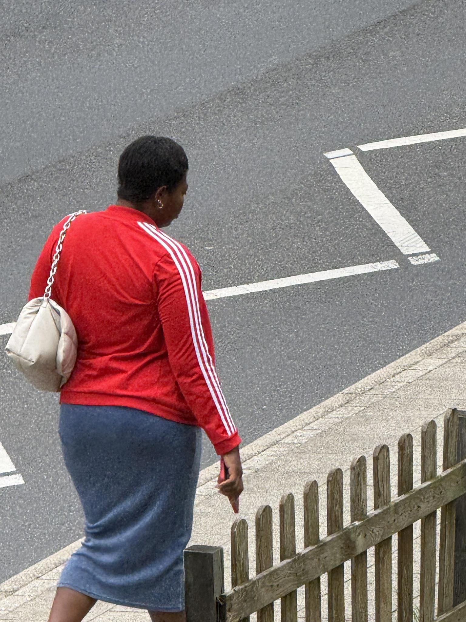 Candid Shots of a big ebony milf