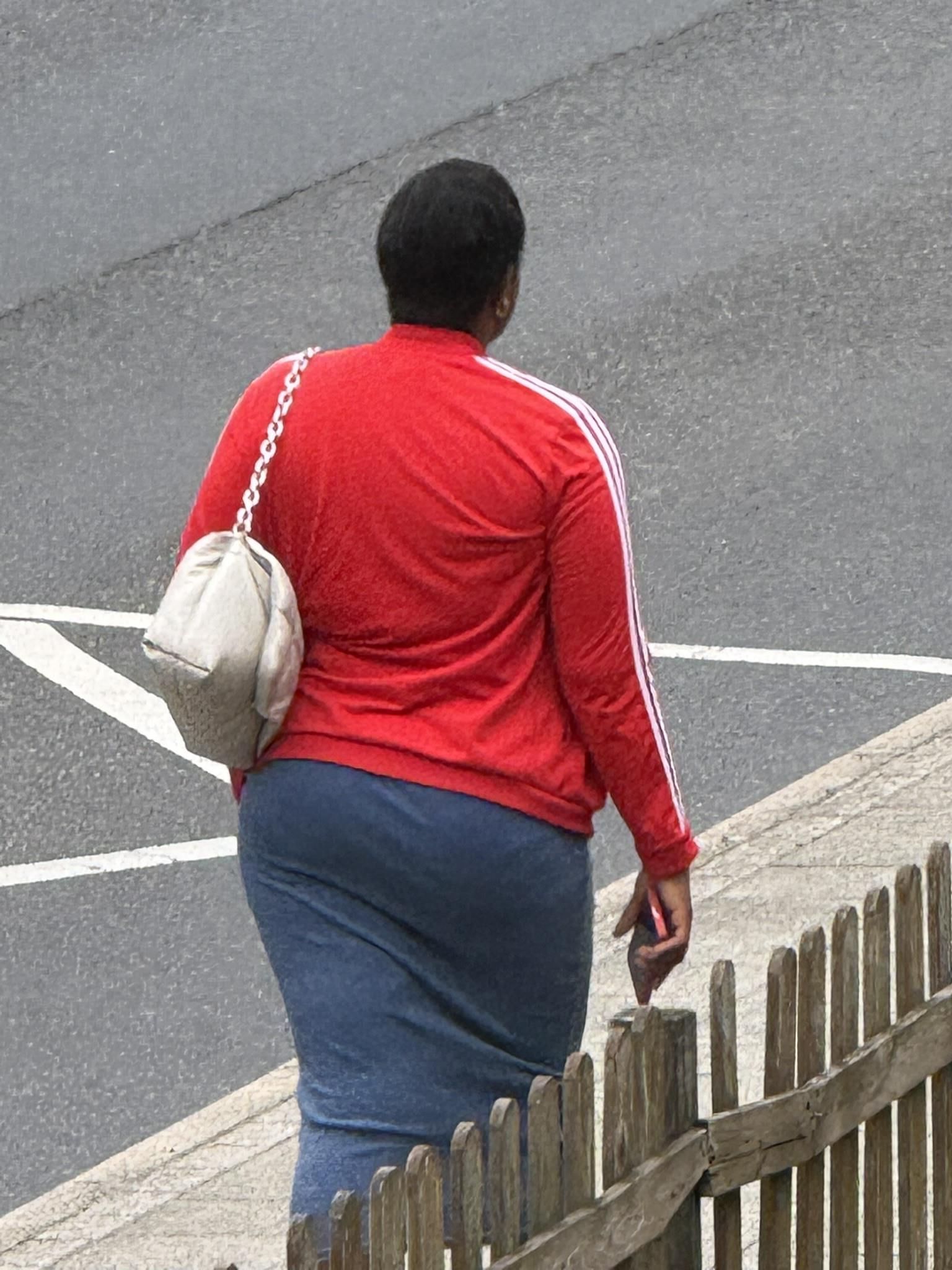 Candid Shots of a big ebony milf