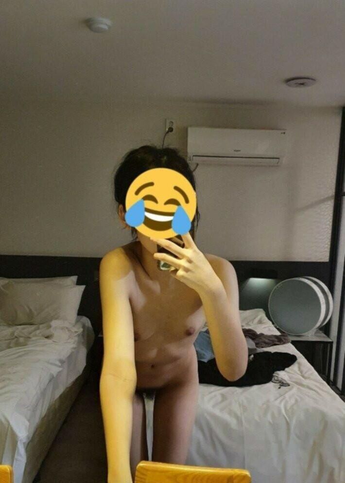 Amazing Asian Amy