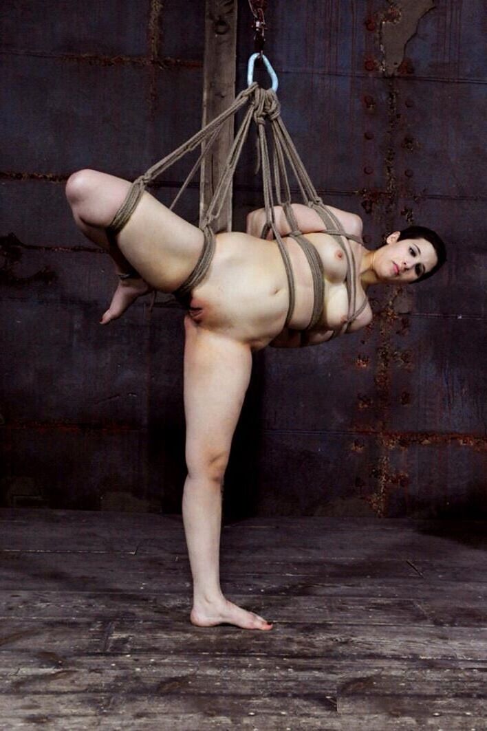 . Females play PRETTY FLAMINGO in bondage