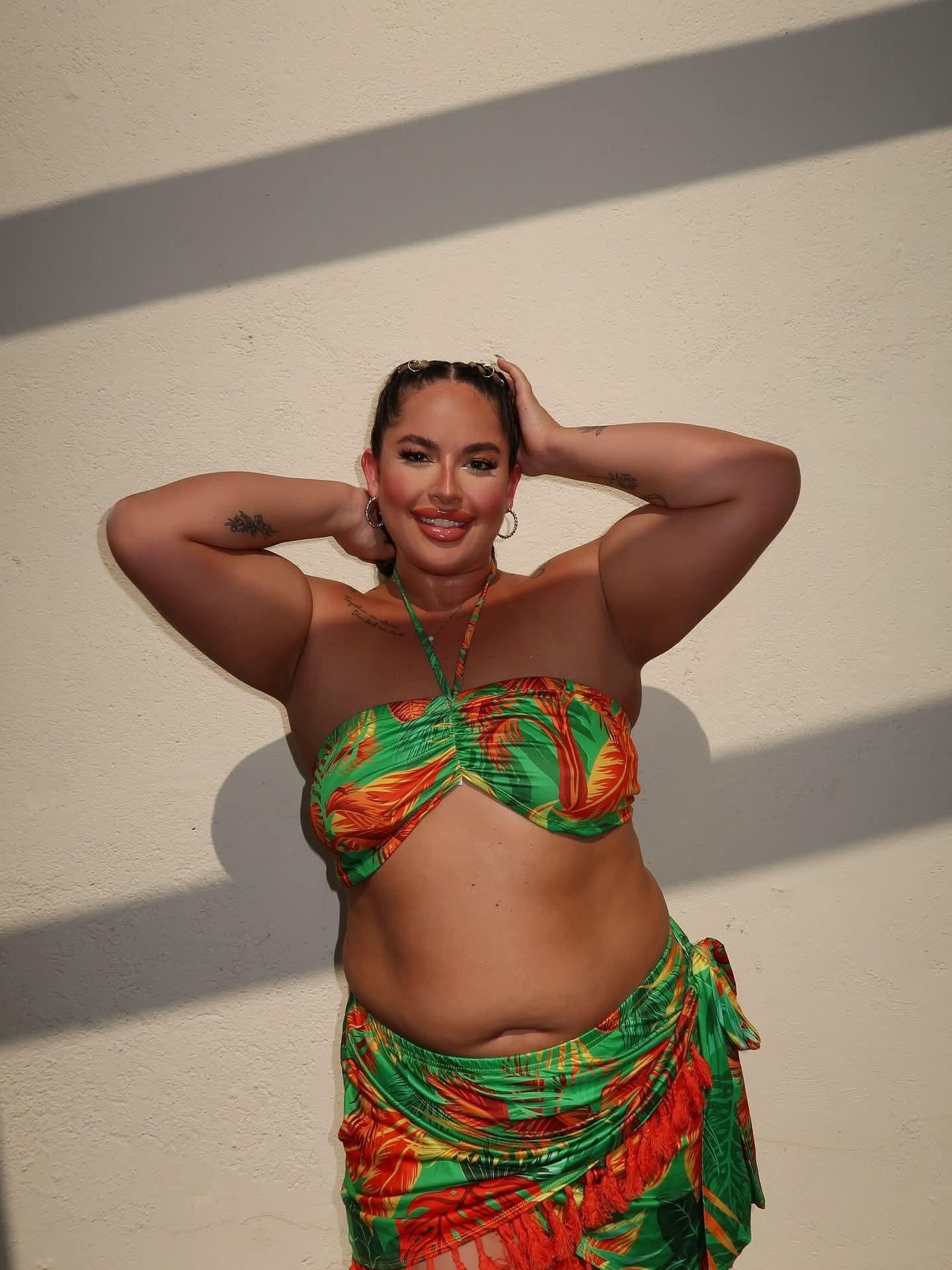 Israeli Plussize Model NITZAN