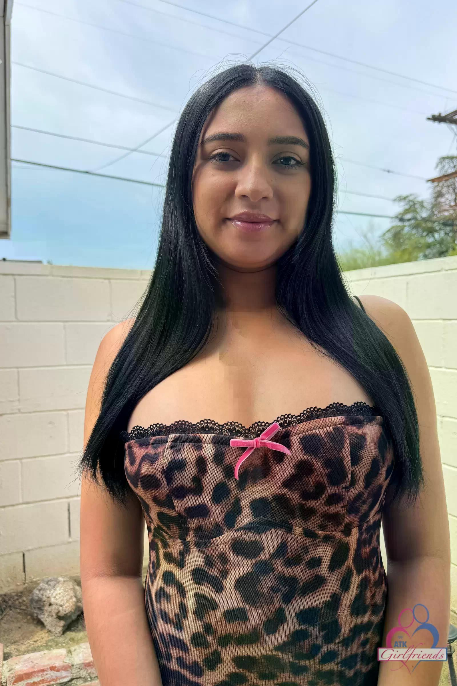 ATKGirlfriends Ophelia Purr