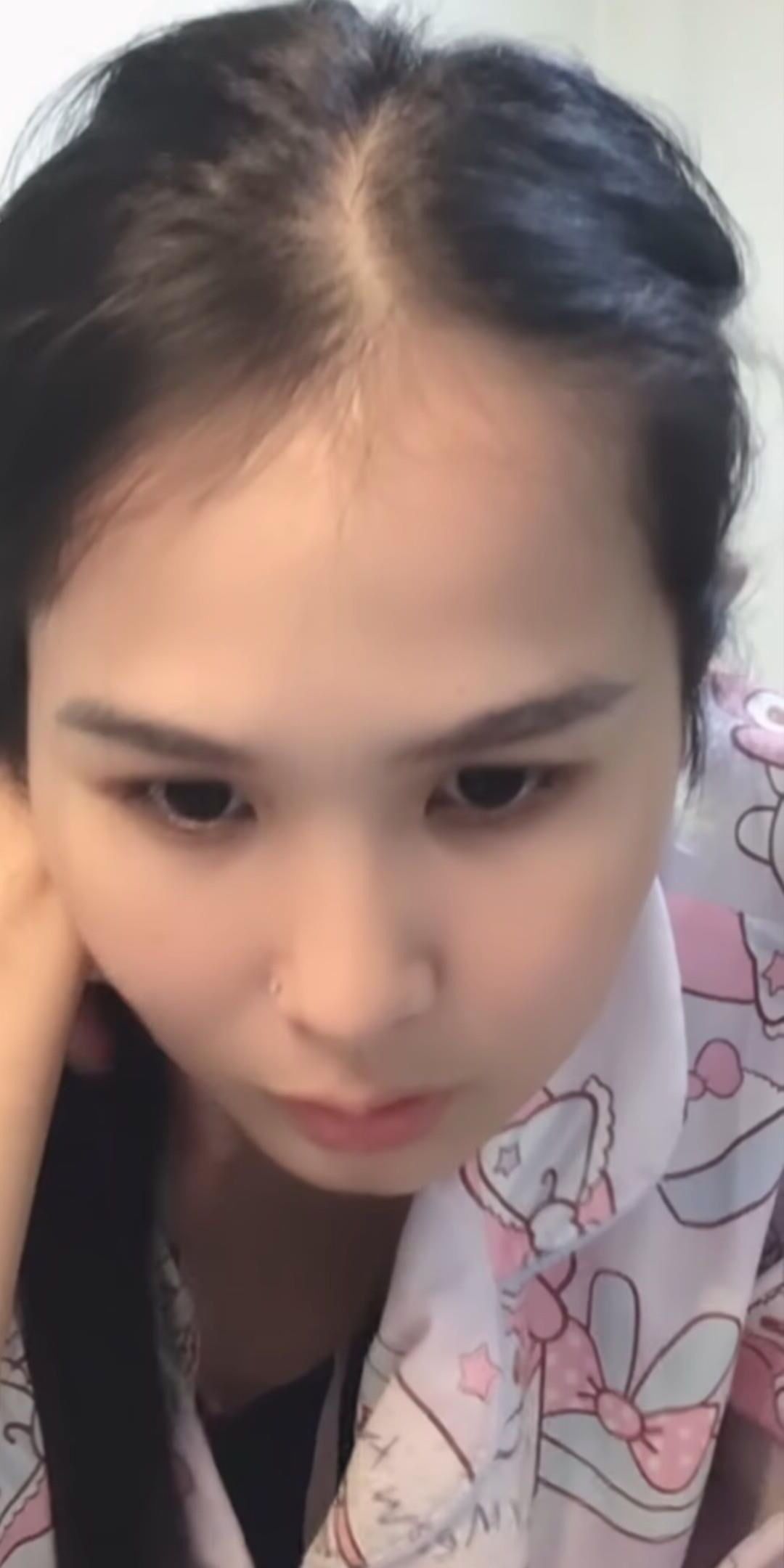Asian downblouse nipple