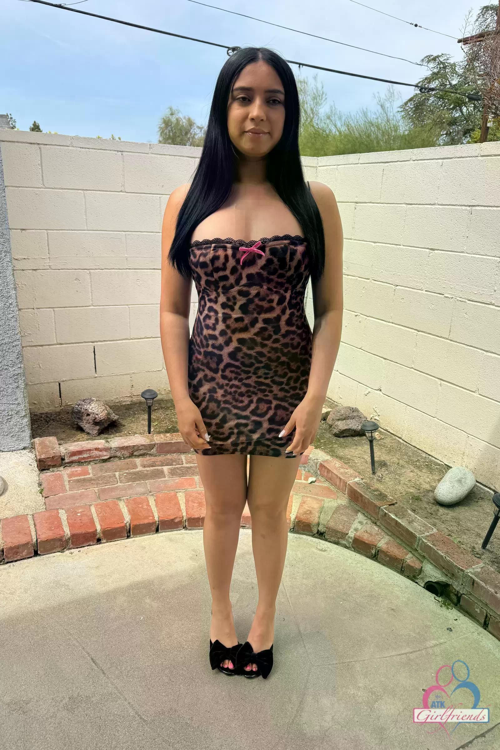 ATKGirlfriends Ophelia Purr