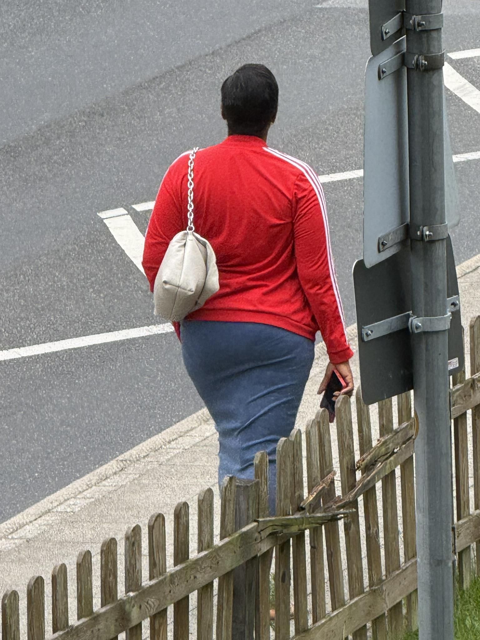 Candid Shots of a big ebony milf