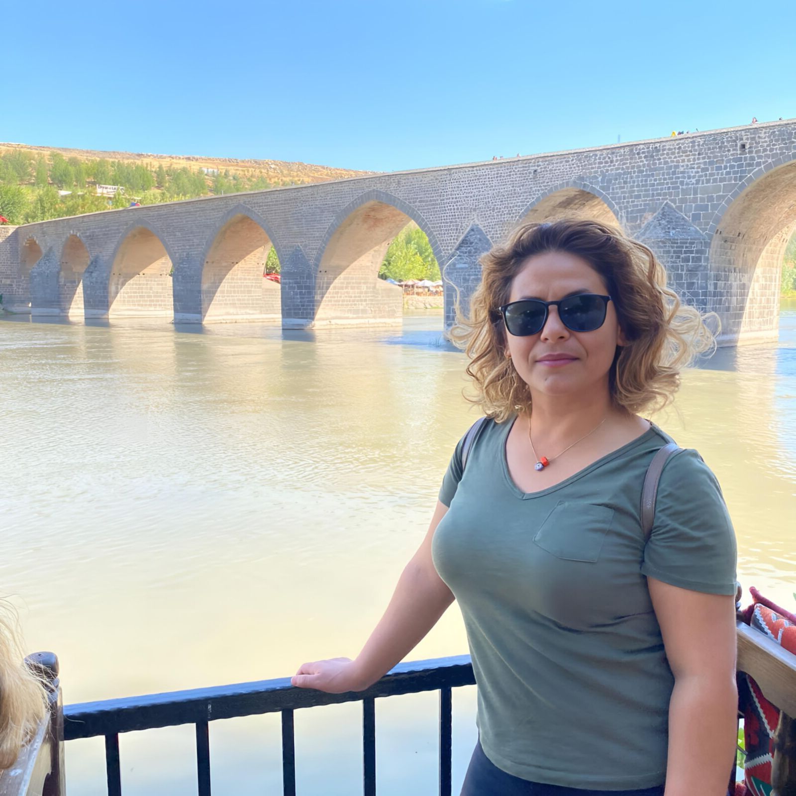 TURKISH MATURE LADY PICTURE 