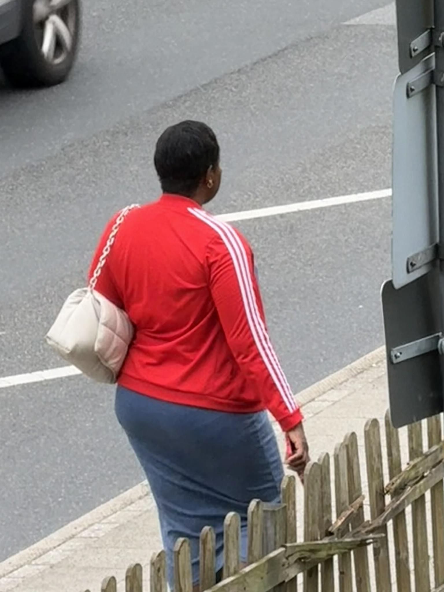 Candid Shots of a big ebony milf