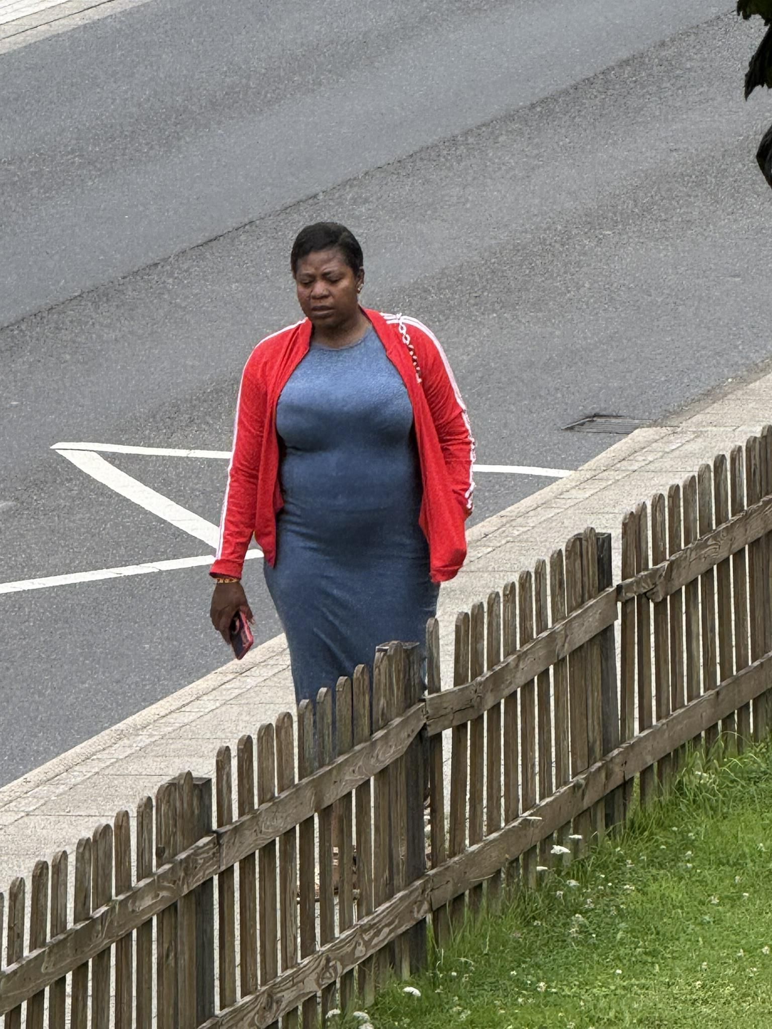 Candid Shots of a big ebony milf