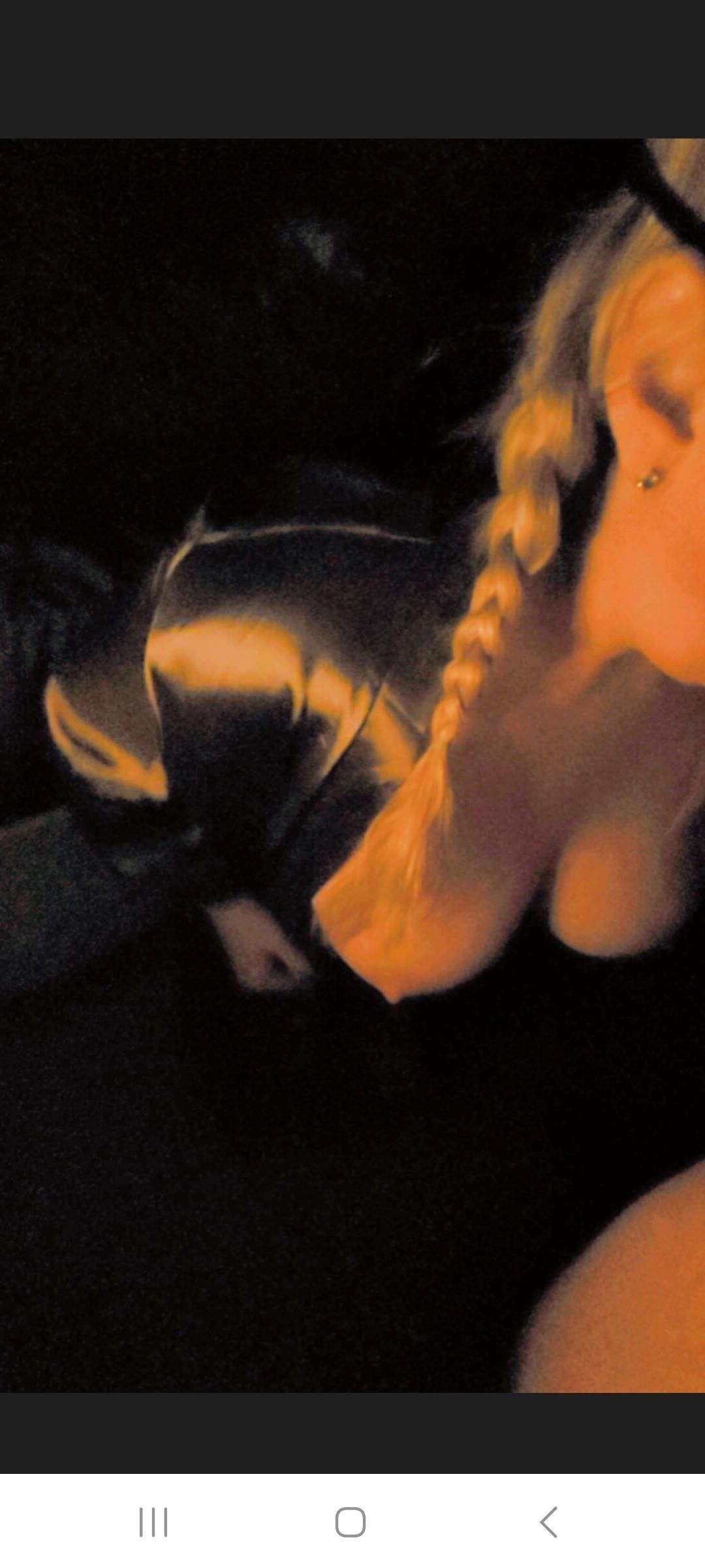 Sexy Hot Wife Tits