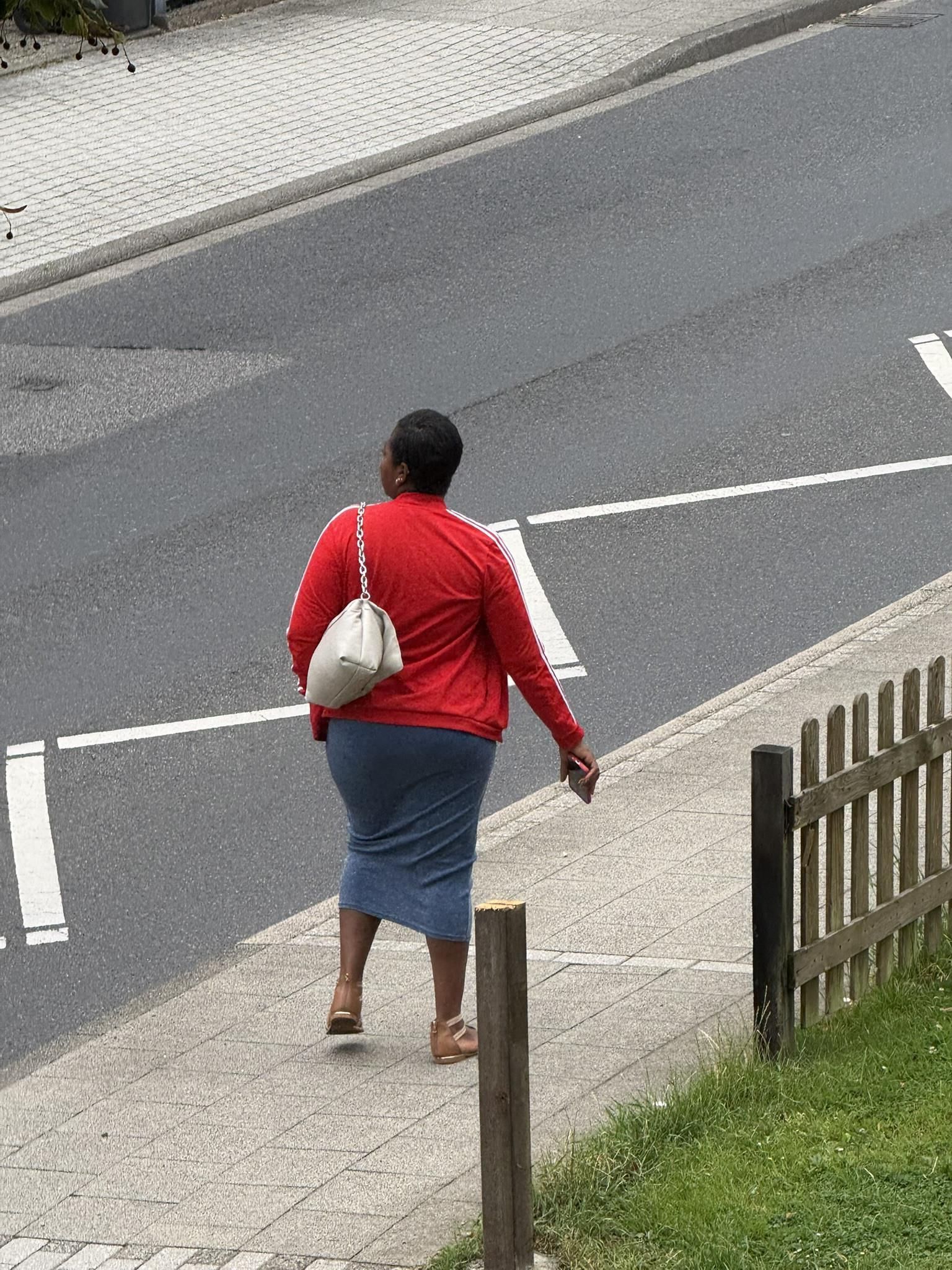 Candid Shots of a big ebony milf