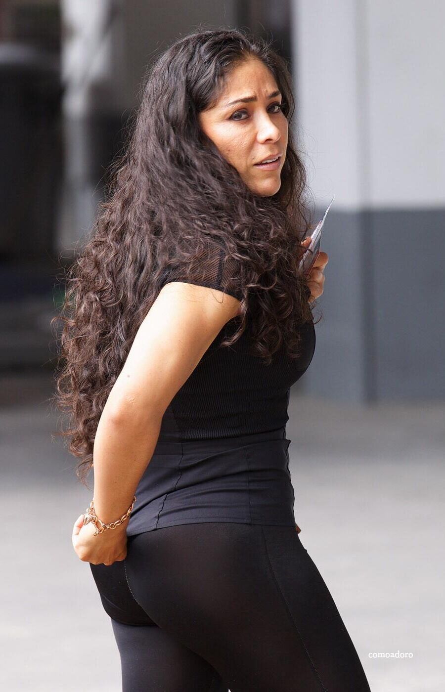 Latina Milf With Huge Ass in Black Leggings Walking to Event