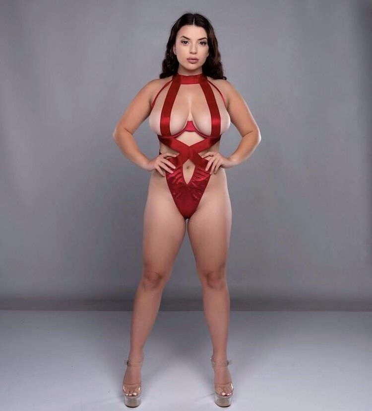 Archivo de tetas grandes de glamour aleatorias
