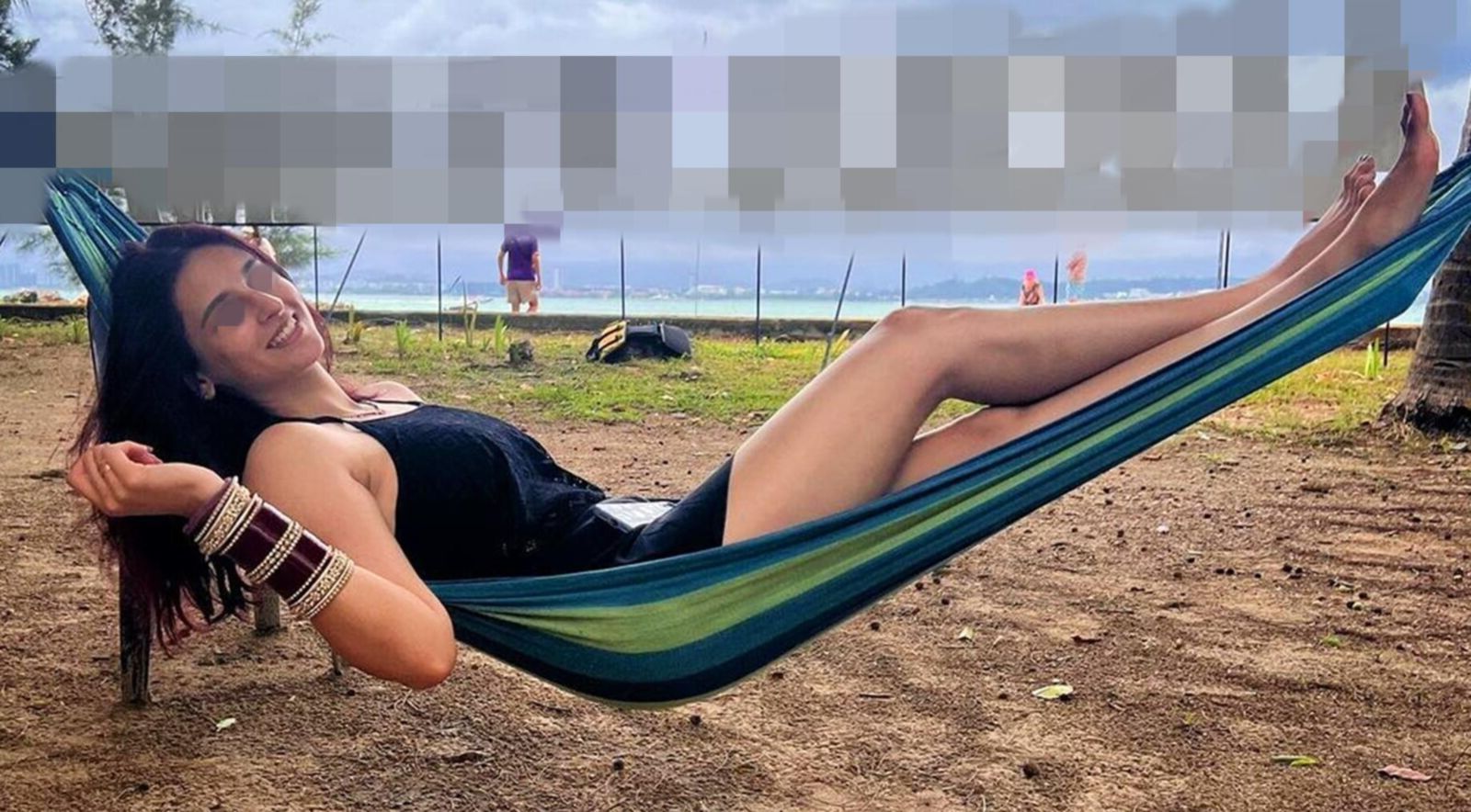Sexy Legs and yummy Hot thick thighs