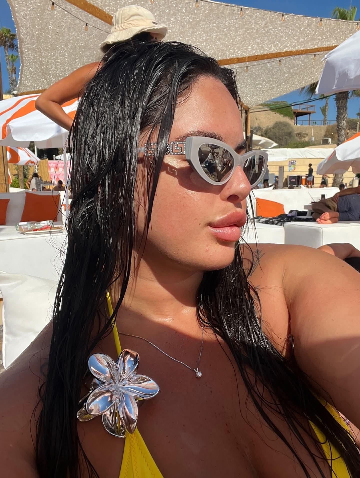 Israeli Plussize Model NITZAN