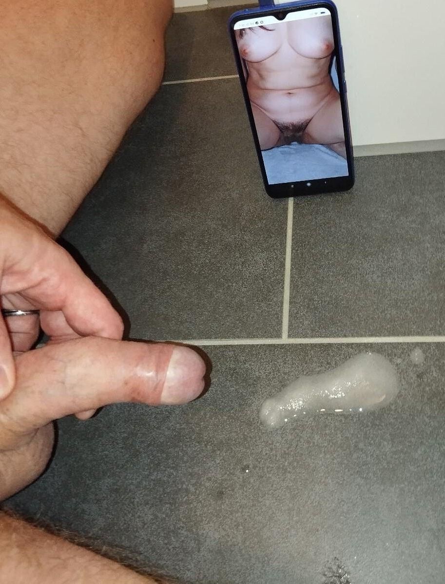 cumtribute to HotMilf no. 