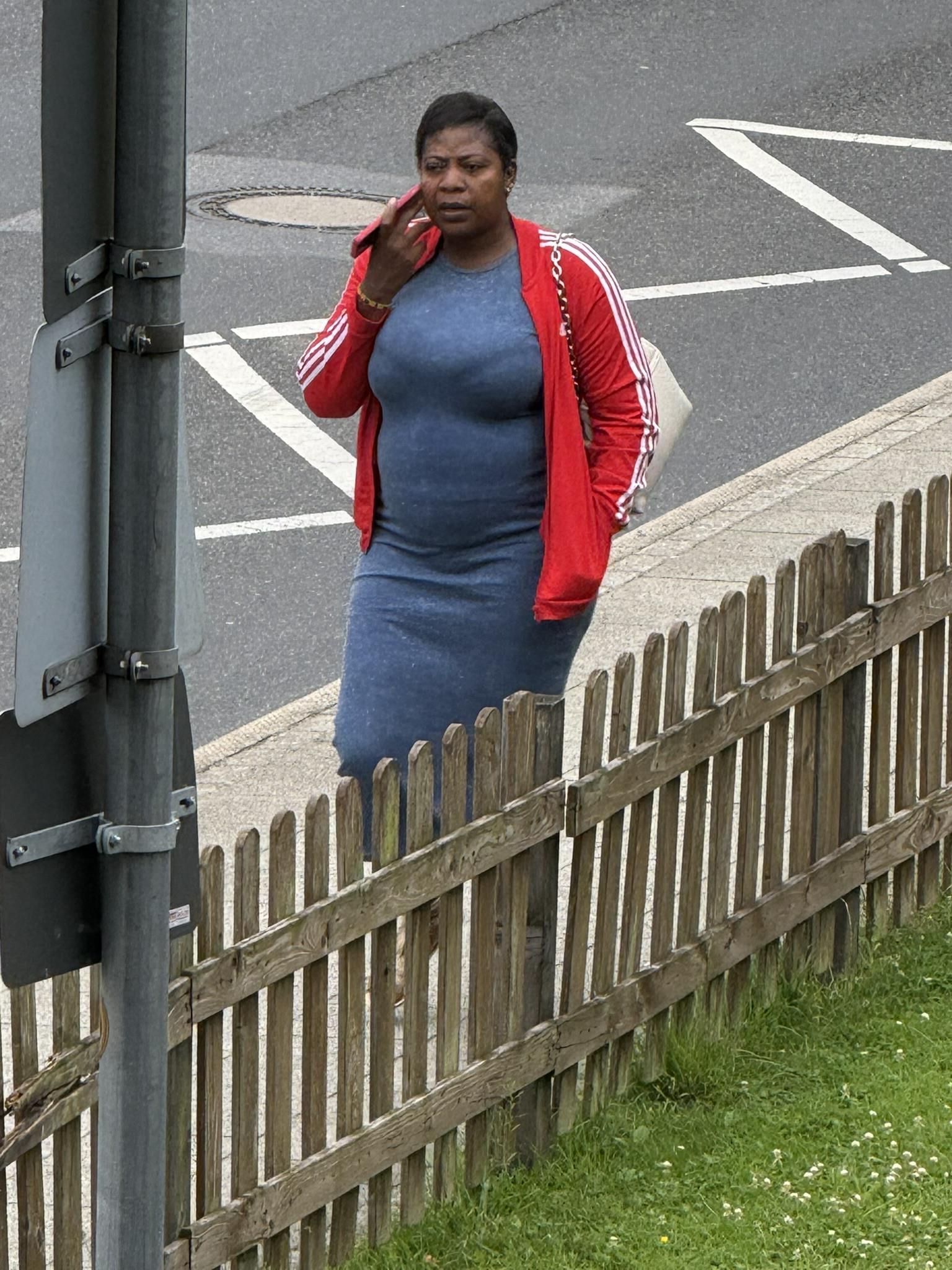 Candid Shots of a big ebony milf