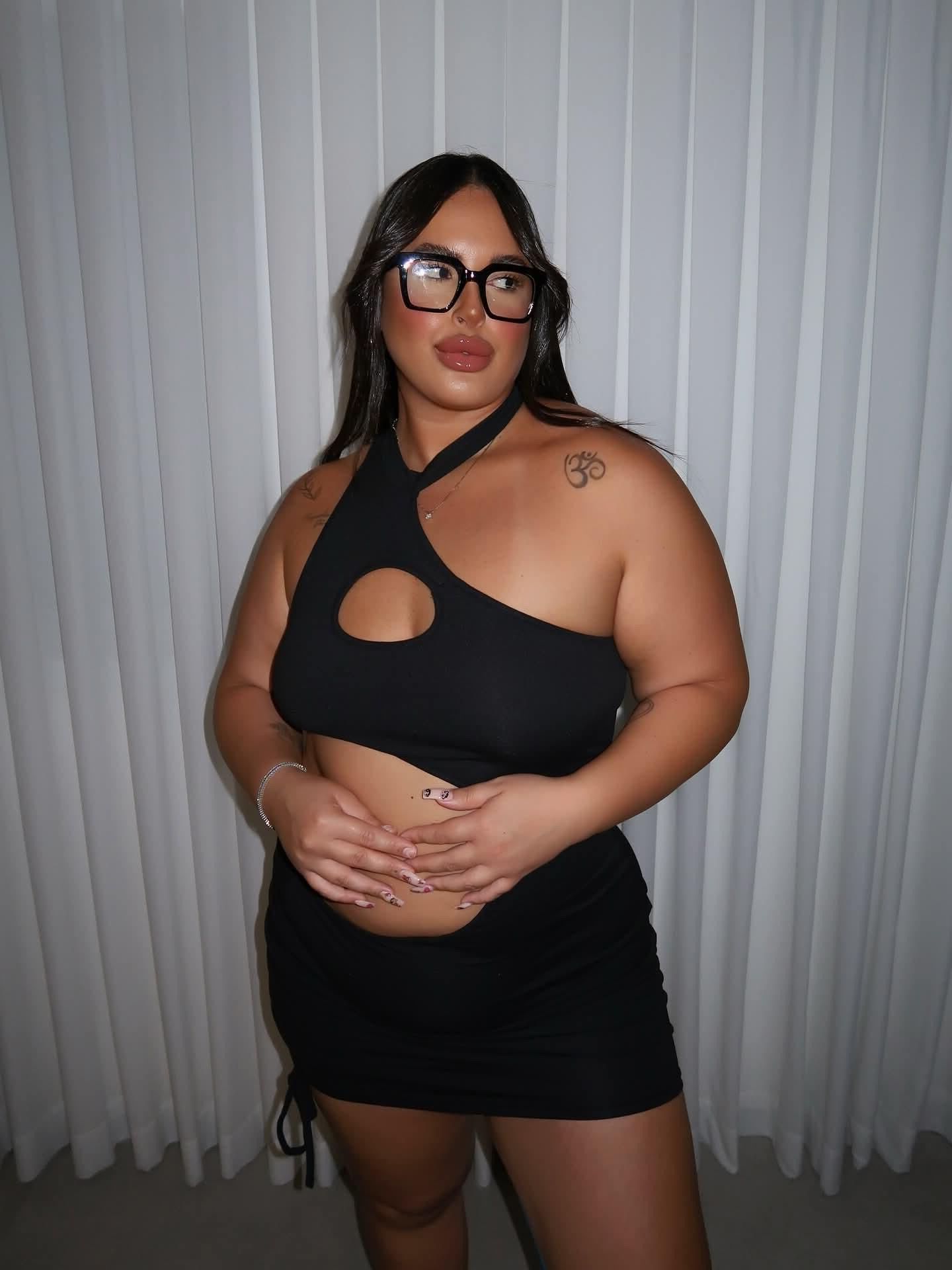 Israeli Plussize Model NITZAN