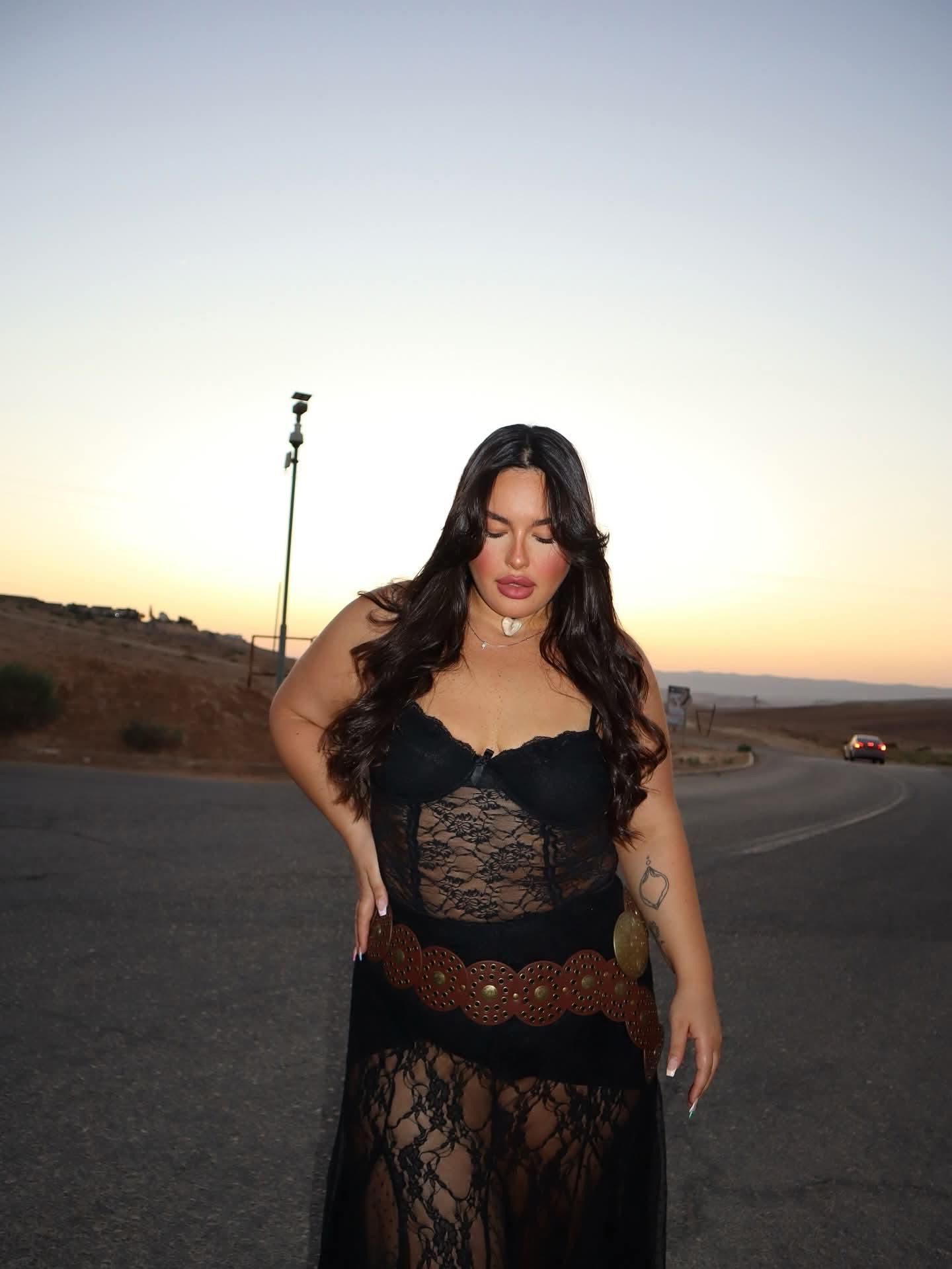 Israeli Plussize Model NITZAN