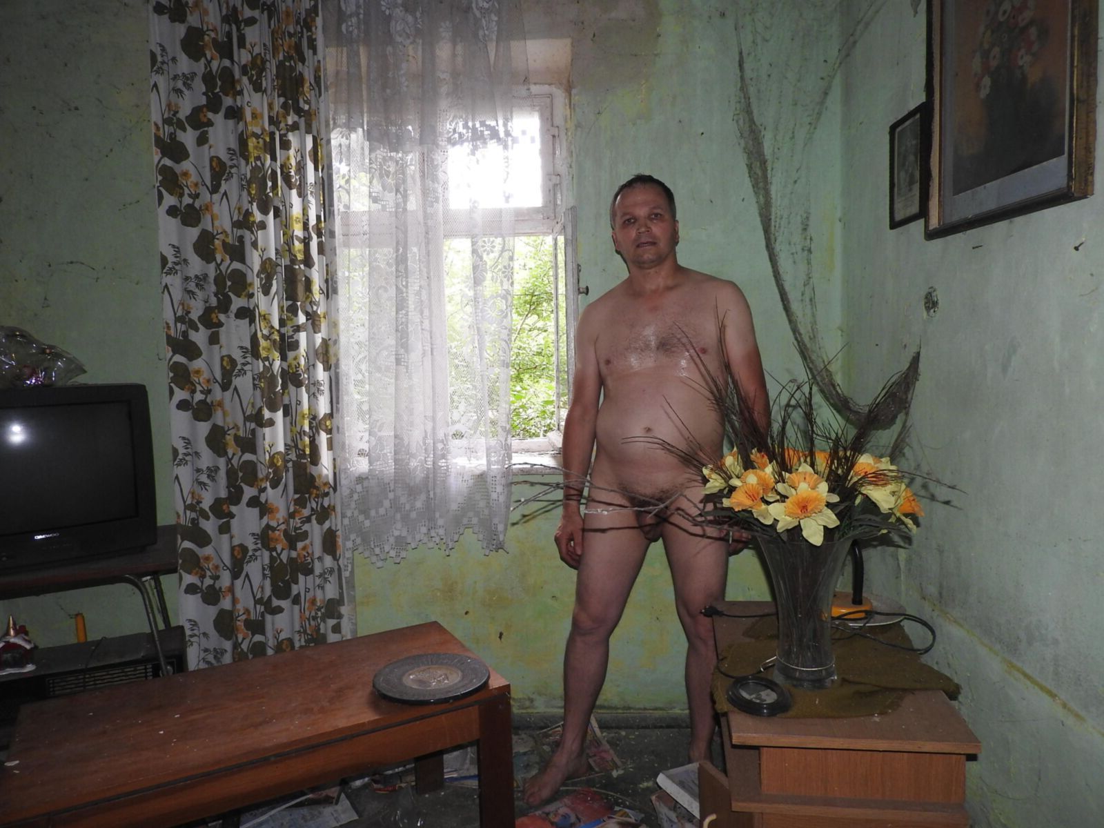 me from last Saturday in an abandoned house, Gaiki village