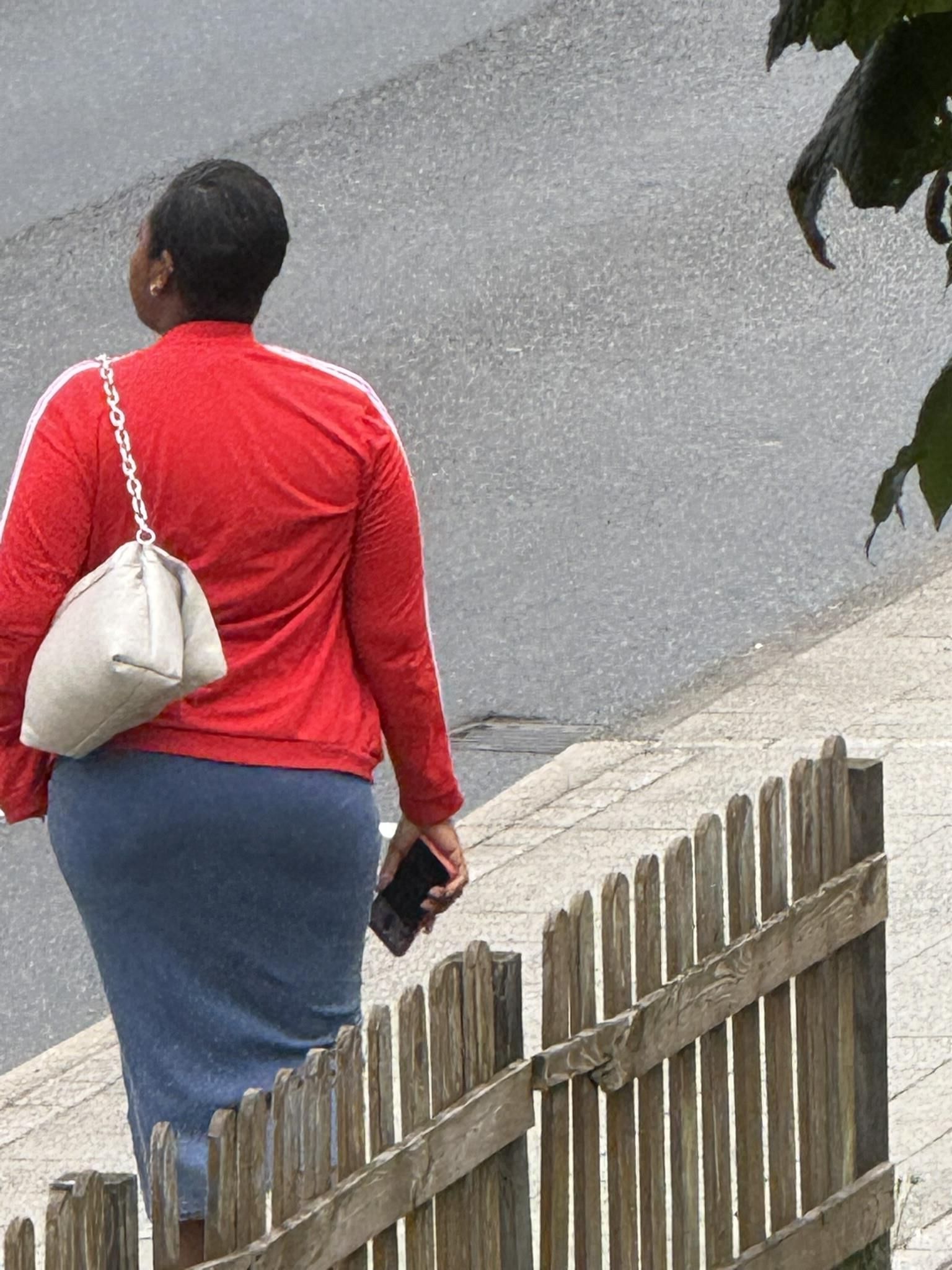 Candid Shots of a big ebony milf